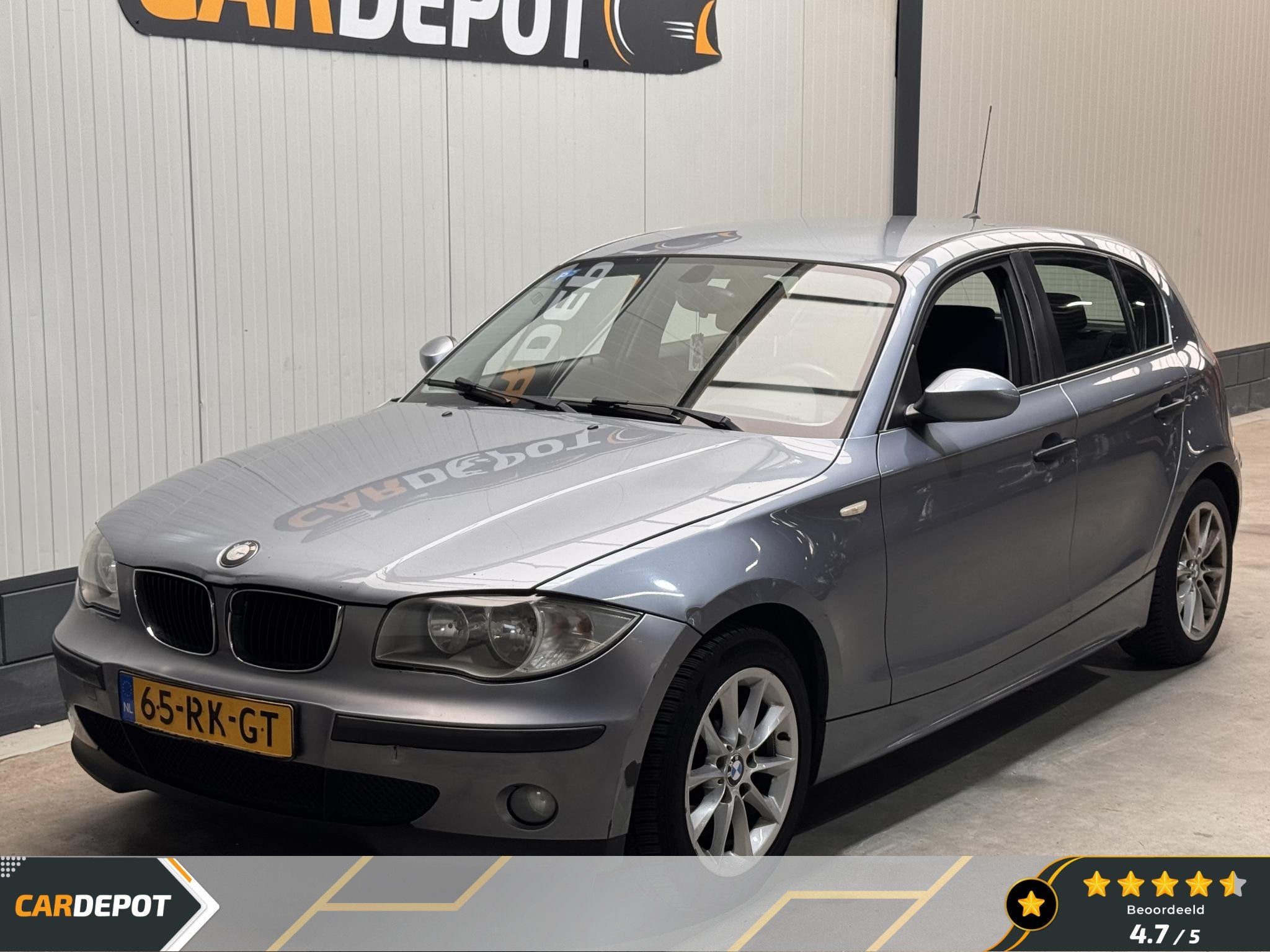 BMW 1-serie 116i, Gebruikt, Zwart, 4 cilinders, 116 pk