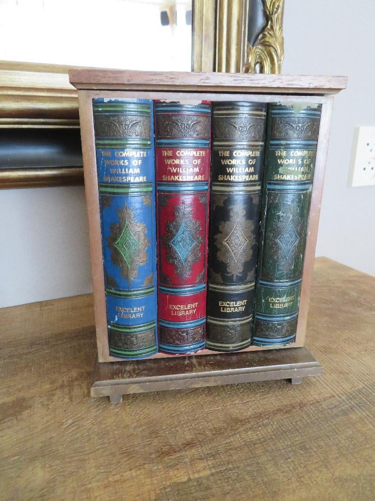 Oud Japans Apex likeur Shakespeare boekenkastje, Ophalen of Verzenden