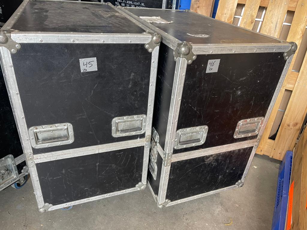 SPEAKERS   Stolpcase 15Inch 96x52cm 32+52cm Hoog + Wheels 46, Ophalen, Gebruikt, Overige instrumenten, Flightcase