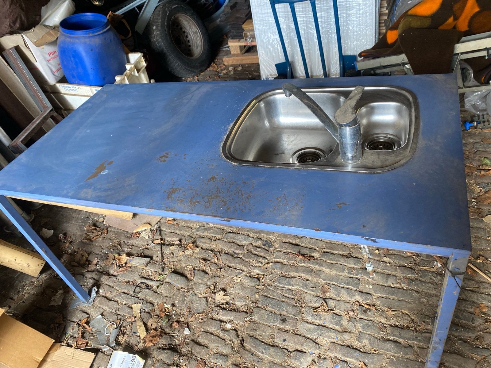 Tafel met wasbak, Ophalen, Gebruikt