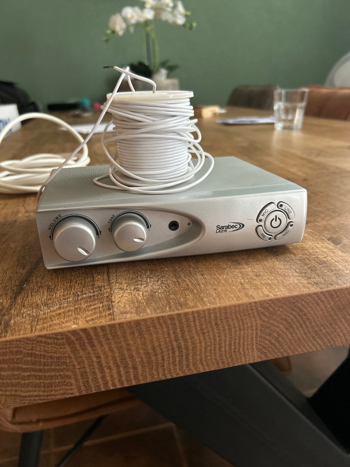 Sarabec Loopversterker LA215 met ringleiding voor tv, Audio, Tv en Foto, Versterkers en Receivers, Minder dan 60 watt, Ophalen