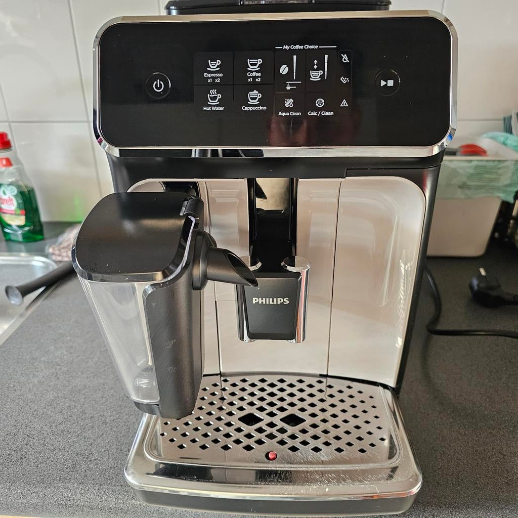 Refurbished Philips Latte Go - Luxe bonenmachine, Gemalen koffie, Ophalen of Verzenden, 4 tot 10 kopjes, Afneembaar waterreservoir