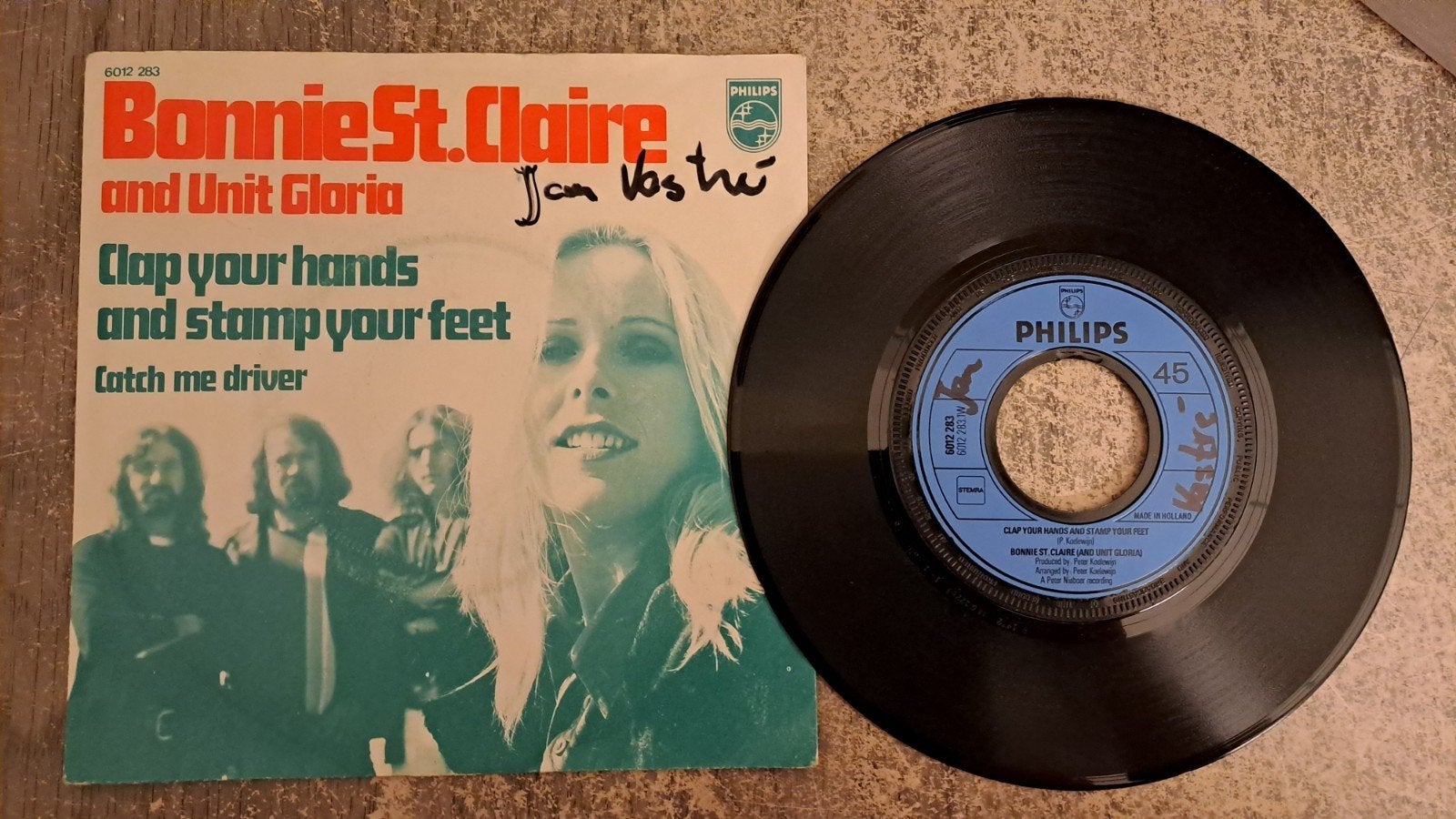 Bonnie st.claire  - clap your hands and stamp your feet, Gebruikt, 7 inch, Pop, Fotohoes