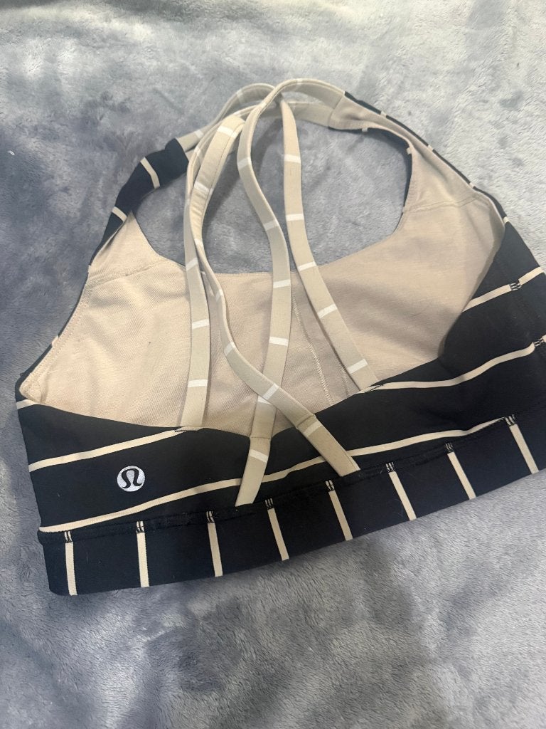 Lululemon sportbeha met strepen, Maat 38/40 (M), Zwart, Ophalen of Verzenden, Zo goed als nieuw