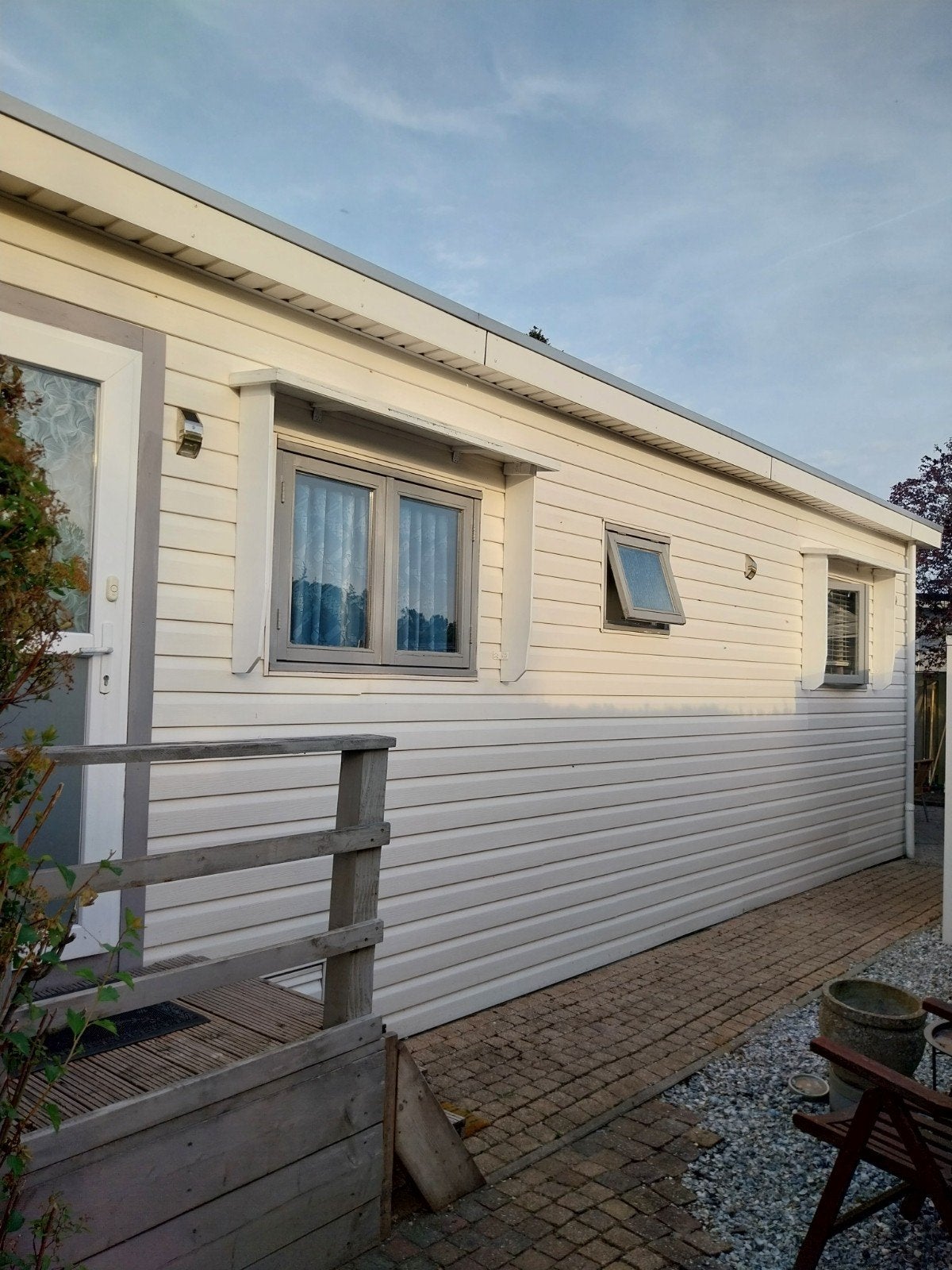 Sfeervol chalet met ruime tuin en garage, Caravans en Kamperen, Stacaravans