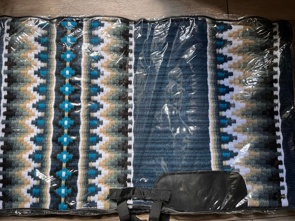 Gloednieuw showblanket, Overige maten, Ophalen of Verzenden, Nieuw, Zadeldekje