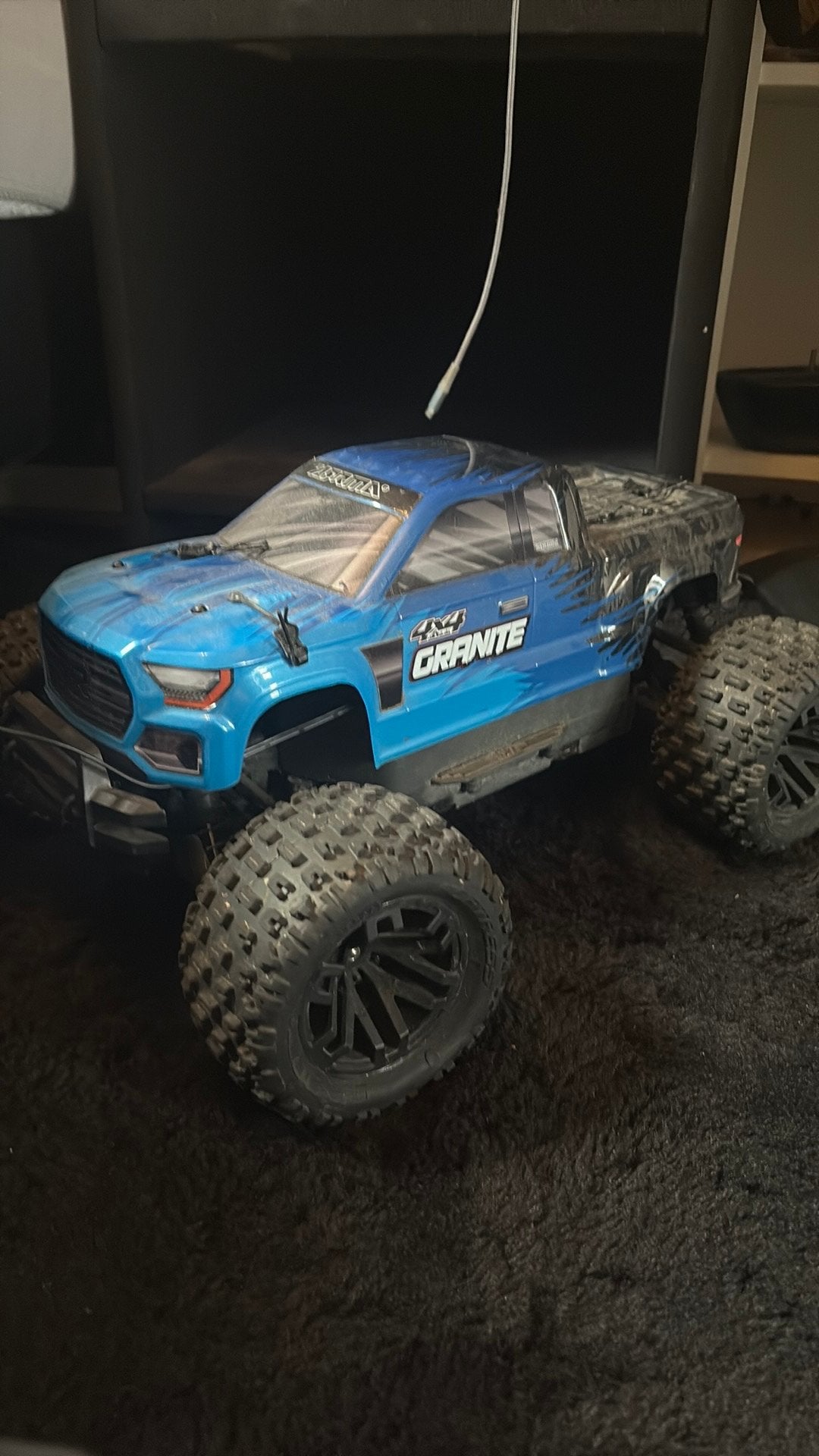 Mooie rc auto, Hobby en Vrije tijd, Ophalen of Verzenden, Zo goed als nieuw, Overige schalen, Onderdeel