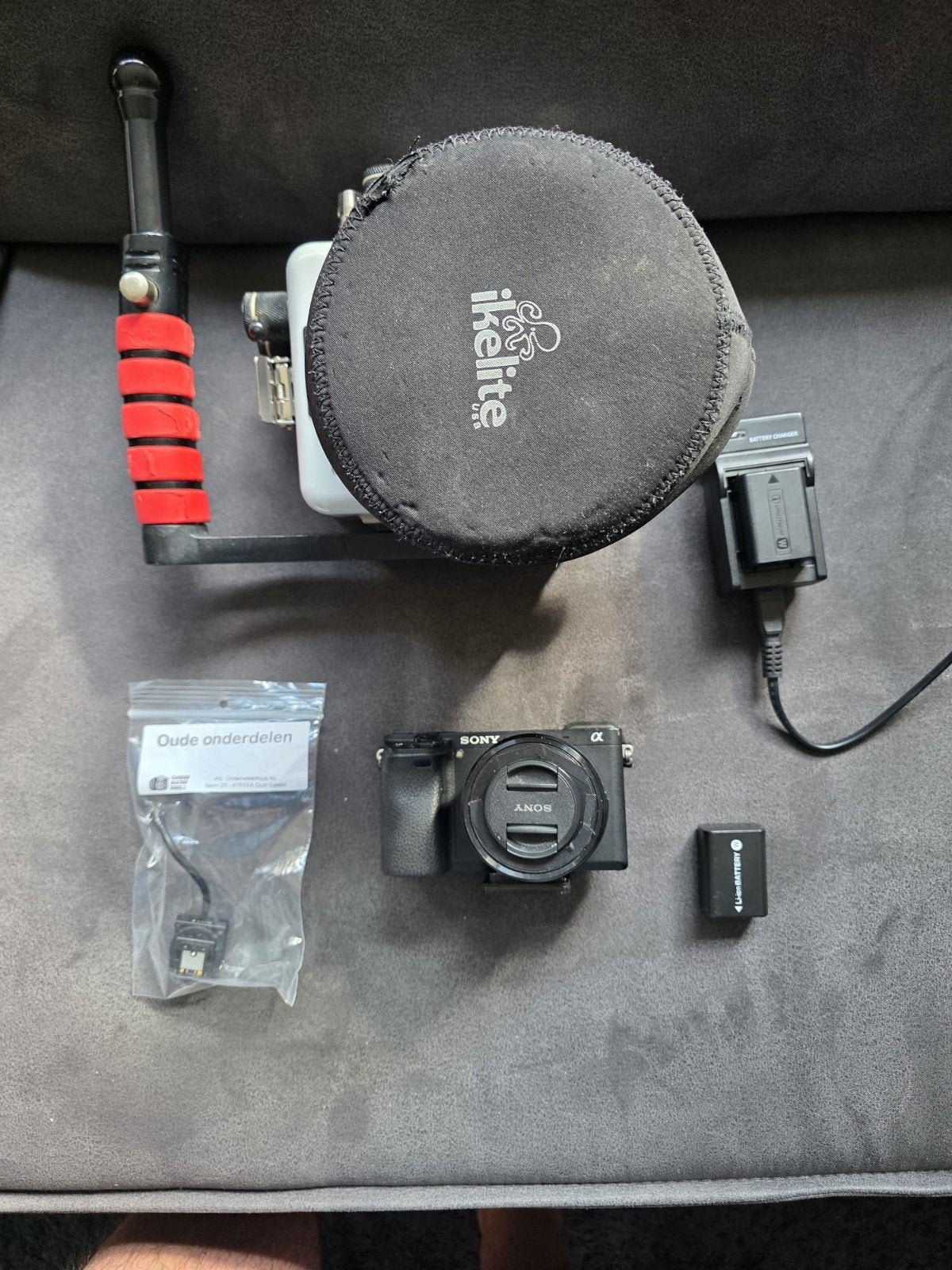 Sony Alpha A6300 onderwatercamera set met Ikelite behuizing, Audio, Tv en Foto, Fotografie | Onderwatercamera's, Ophalen, Meer dan 40 meter