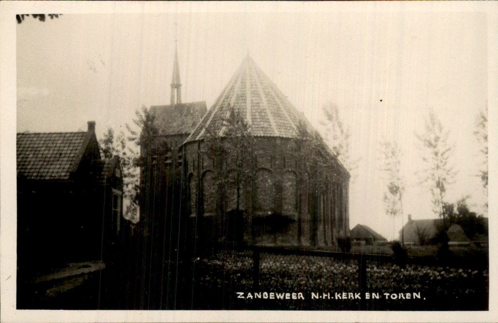 Zandeweer - N.H. Kerk - Toren, Ophalen of Verzenden, 1920 tot 1940, Ongelopen, Groningen