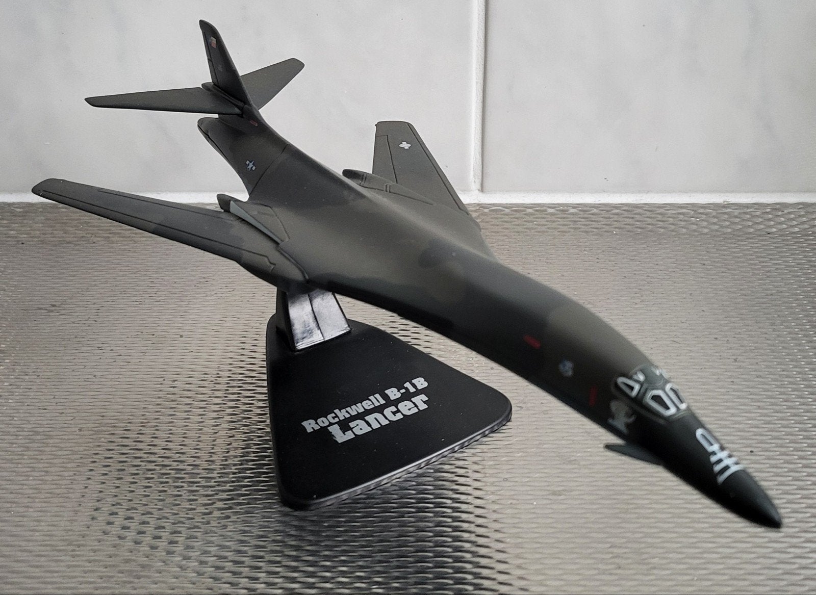 Uit de Atlas serie, deze Rockwell B-1B Lancer, Ophalen of Verzenden, 1:200 of kleiner, Overige merken