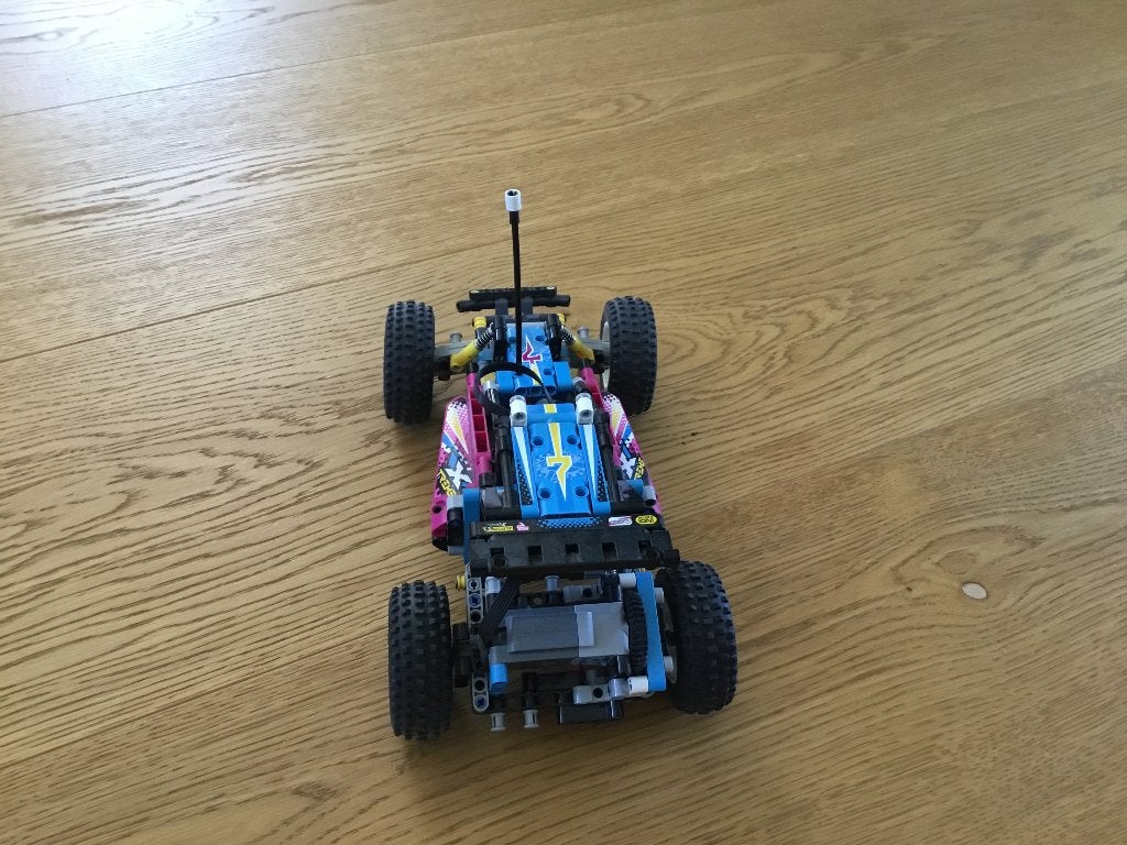 Op afstand bestuurbare lego auto, Overige thema's, Lego, Ophalen of Verzenden, Zo goed als nieuw