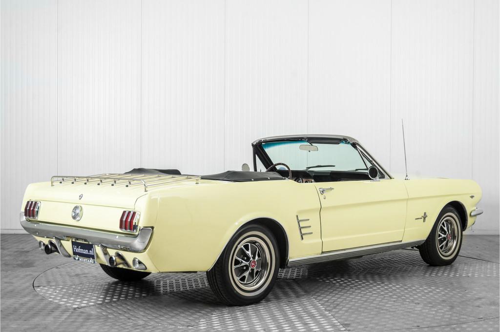 Ford Mustang V8 289 automaat overdrive (bj 1965), Auto's, Automaat, Gebruikt, Overige kleuren, Bedrijf