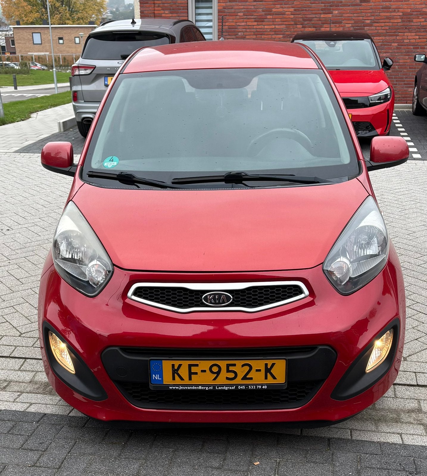 Kia Picanto 1.0 Cvvt 5-DRS 2011 Rood, Auto's, Voorwielaandrijving, Euro 5, Stof, 400 kg