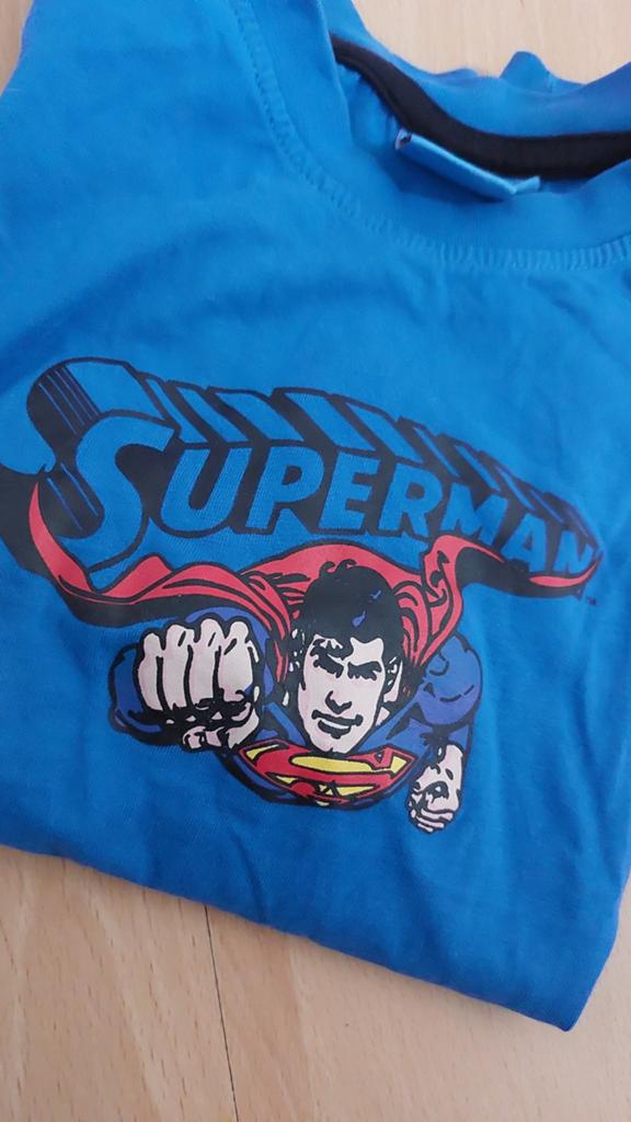 Te koop shirt superman mt 122 tot 128, Kinderen en Baby's, Kinderkleding | Maat 122, Ophalen of Verzenden, Jongen, Shirt of Longsleeve