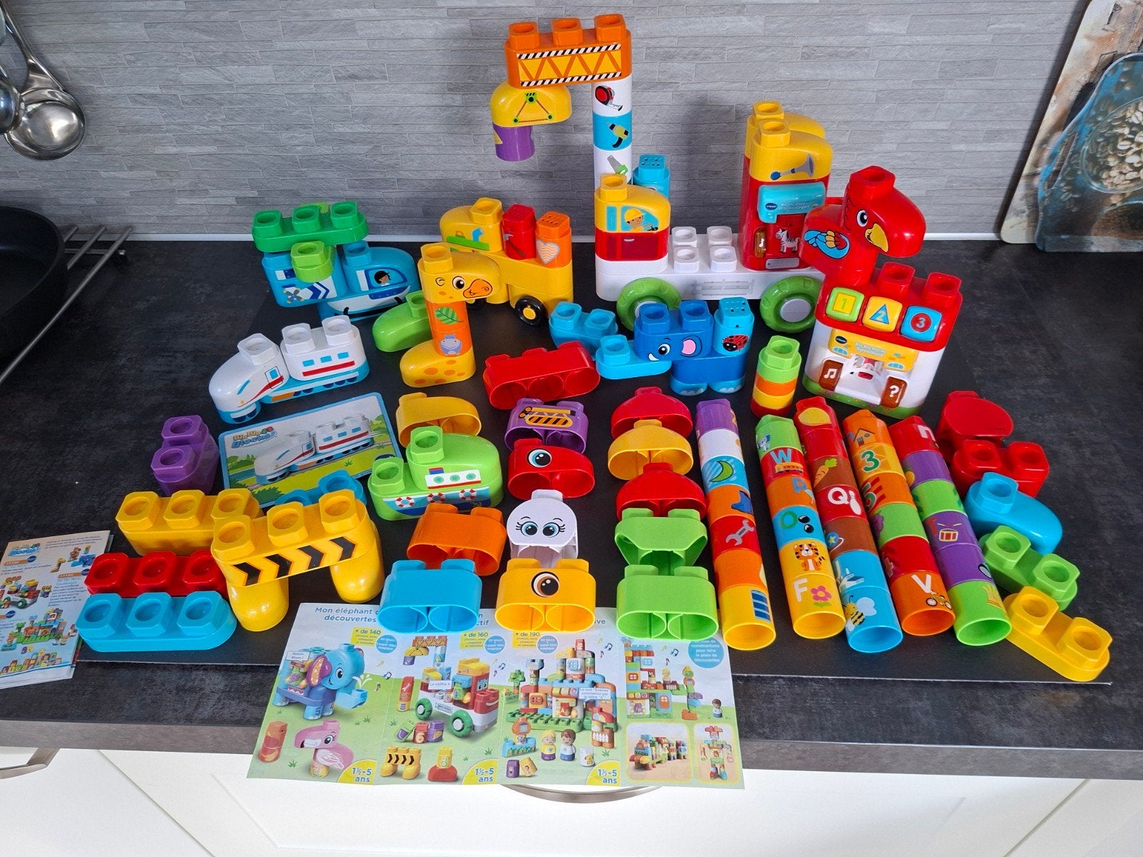 Vtech bla-bla Blocks vrachtwagen dieren interaktieve sensors, Kinderen en Baby's, Ophalen of Verzenden, Zo goed als nieuw