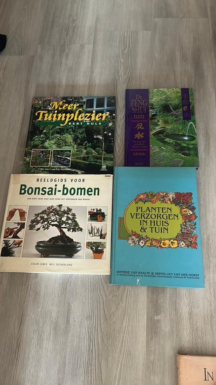 4 Tuinboeken: Meer Tuinplezier, Feng Shui, Bonsai, Planten, Ophalen of Verzenden, Gelezen, Tuinieren en Tuinplanten