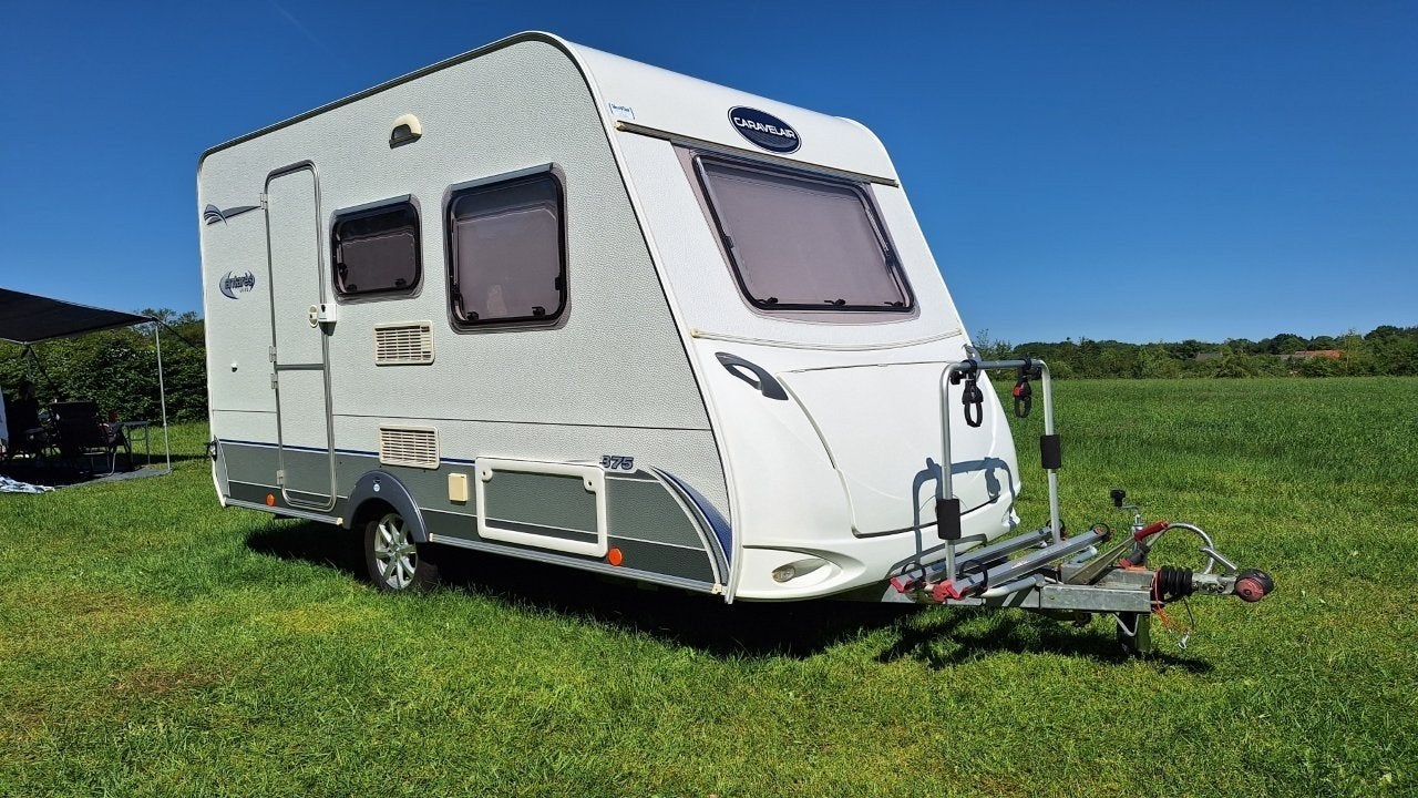 Caravelair Antares Luxe 375 - BOVAG 2026 complete lichtgewic, Dwarsbed, Treinzit, Particulier, Luifel