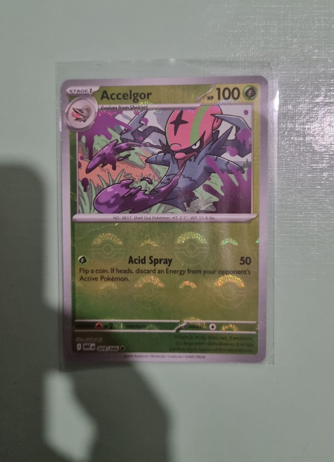 Accelgor 009/086 White Flare- pokeball stamp (NEAR MINT), Ophalen, Zo goed als nieuw, Losse kaart