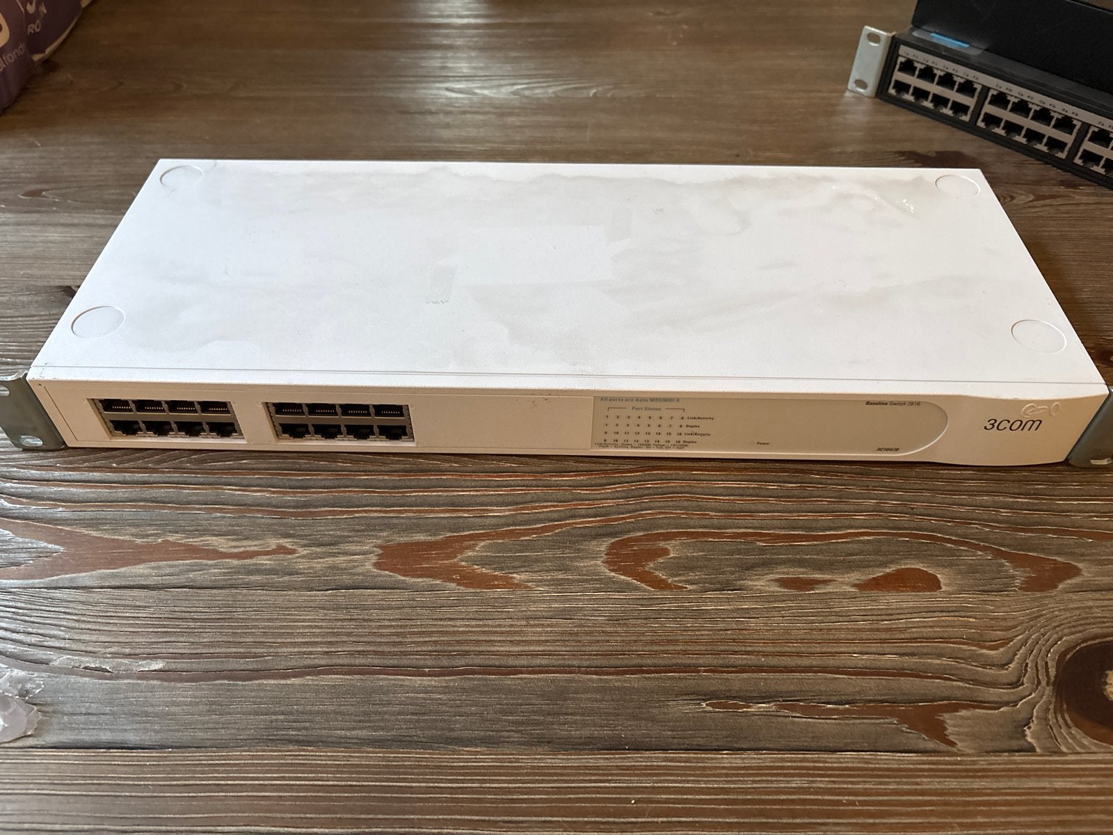 3Com Baseline Switch 2816 (3C16478) - 16-poorts Gigabit, Computers en Software, Ophalen of Verzenden, Gebruikt