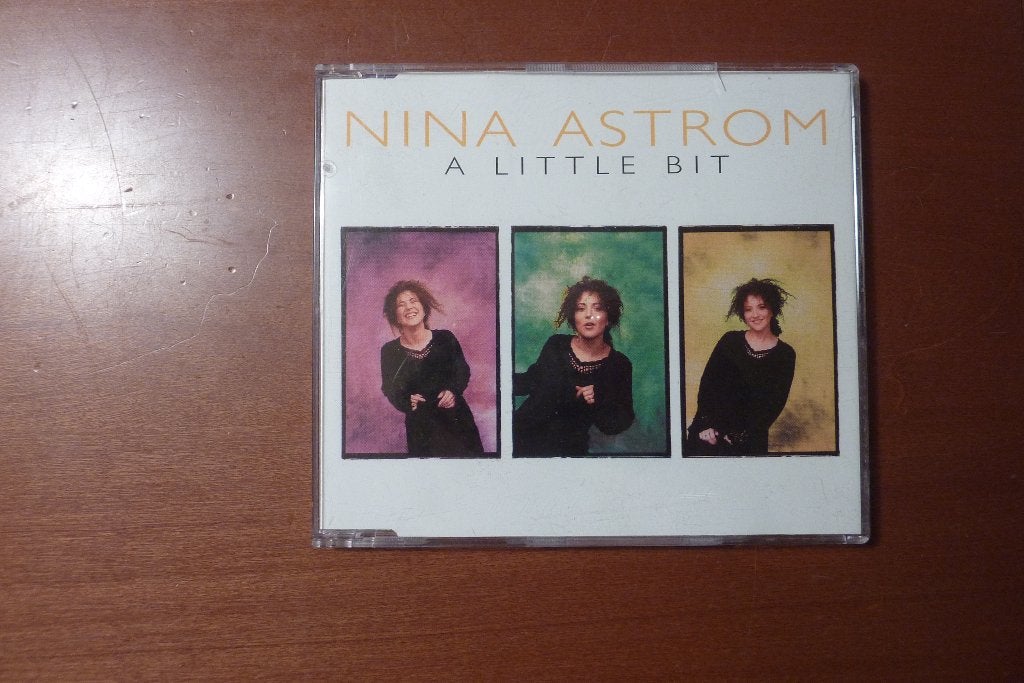 Nina Åström - A Little Bit, Ophalen of Verzenden, Gebruikt, Pop