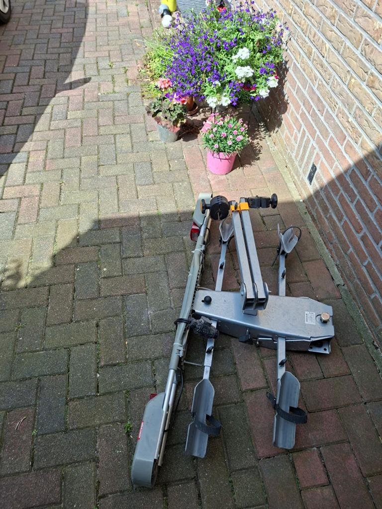 Fietsendrager Spinder ook geschikt voor elektrische fietsen., Ophalen, Zo goed als nieuw, Trekhaakdrager, Elektrische fiets