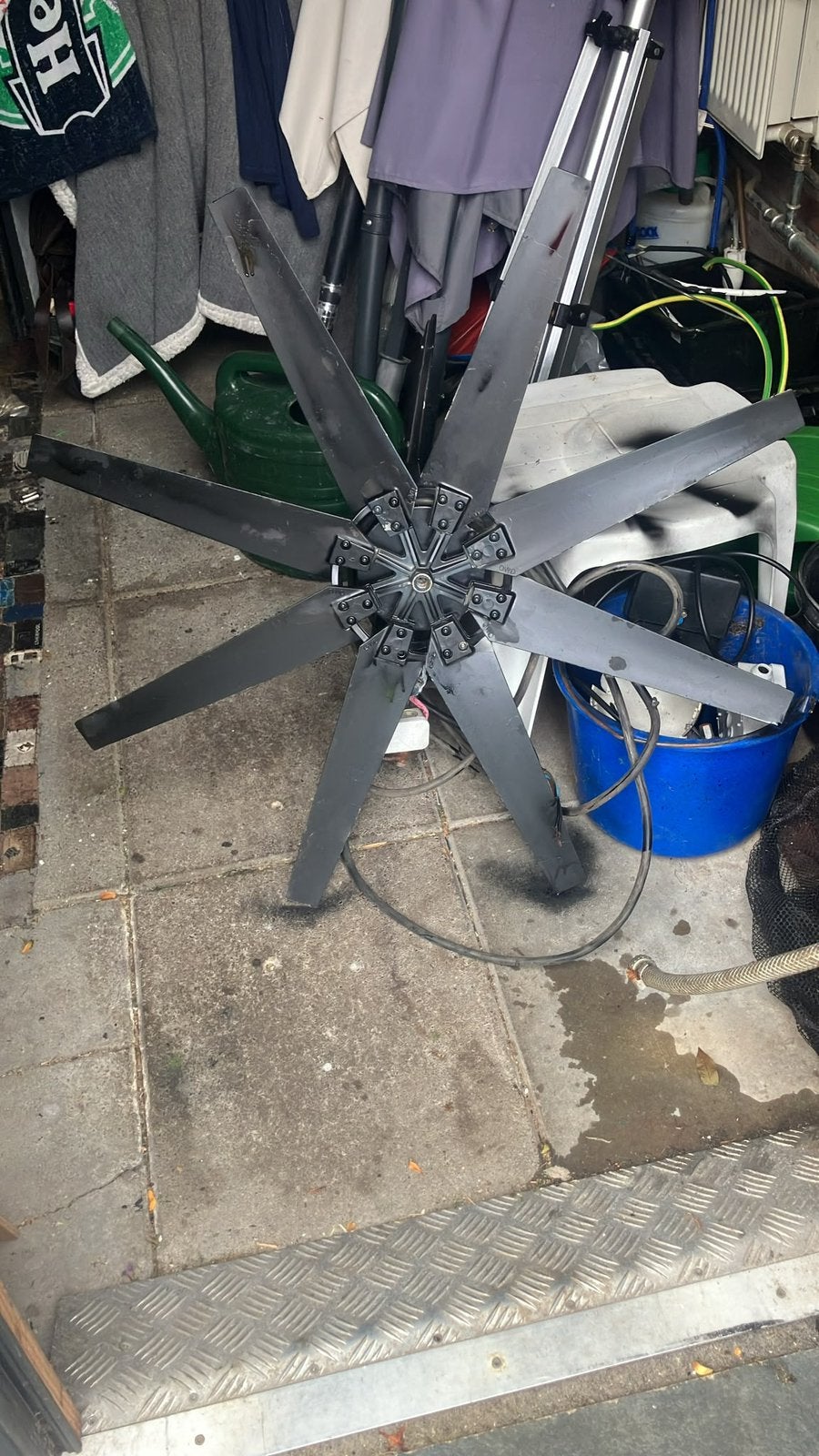 Kleine windmolen 150W met teruglevering, Tuin en Terras, Ophalen of Verzenden, Gebruikt