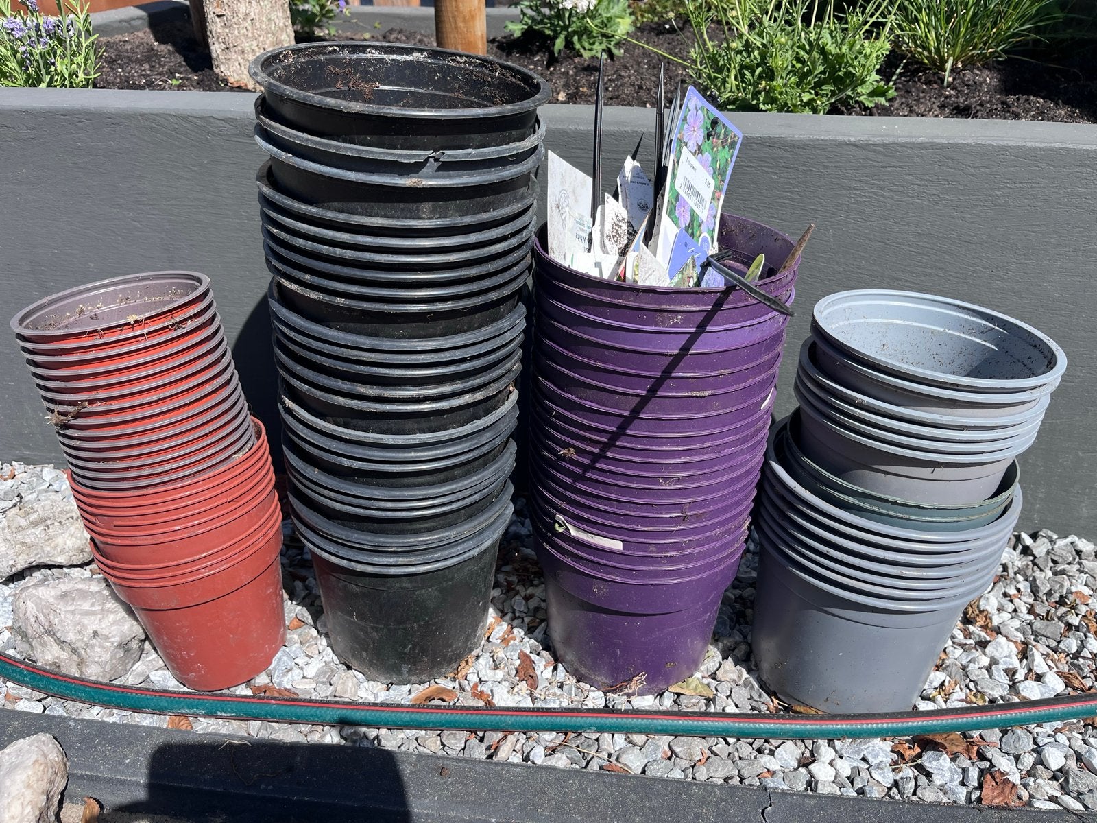 Kweekpotten, bloempotten en plantentrays, Tuin en Terras, Bloembakken en Plantenbakken, Ophalen, Kunststof, Gebruikt, Binnen