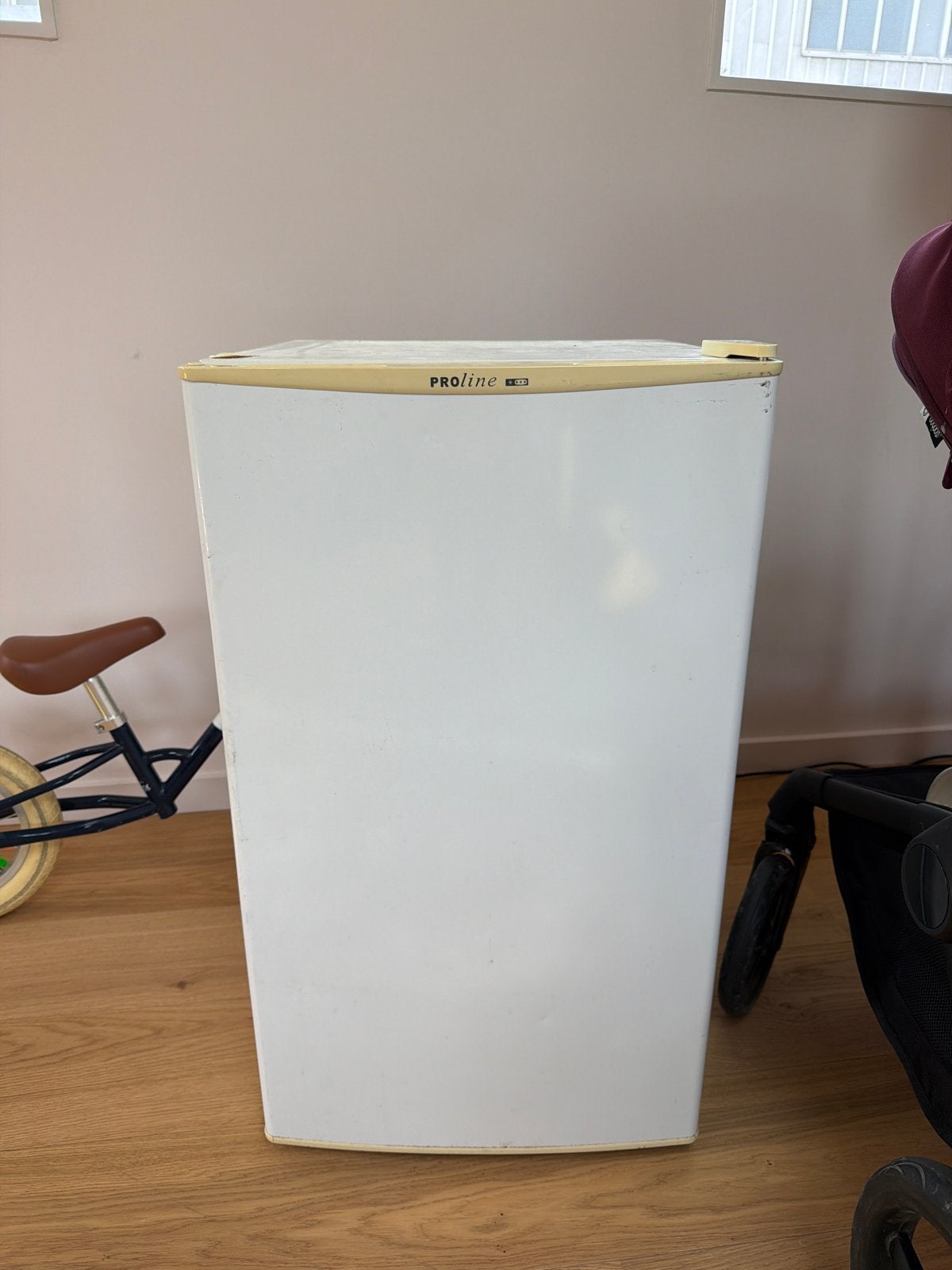 Kleine vriezer met 3 lades - Ideaal voor extra vriesruimte, Ophalen, Gebruikt, Minder dan 85 cm, Met aparte vriezer