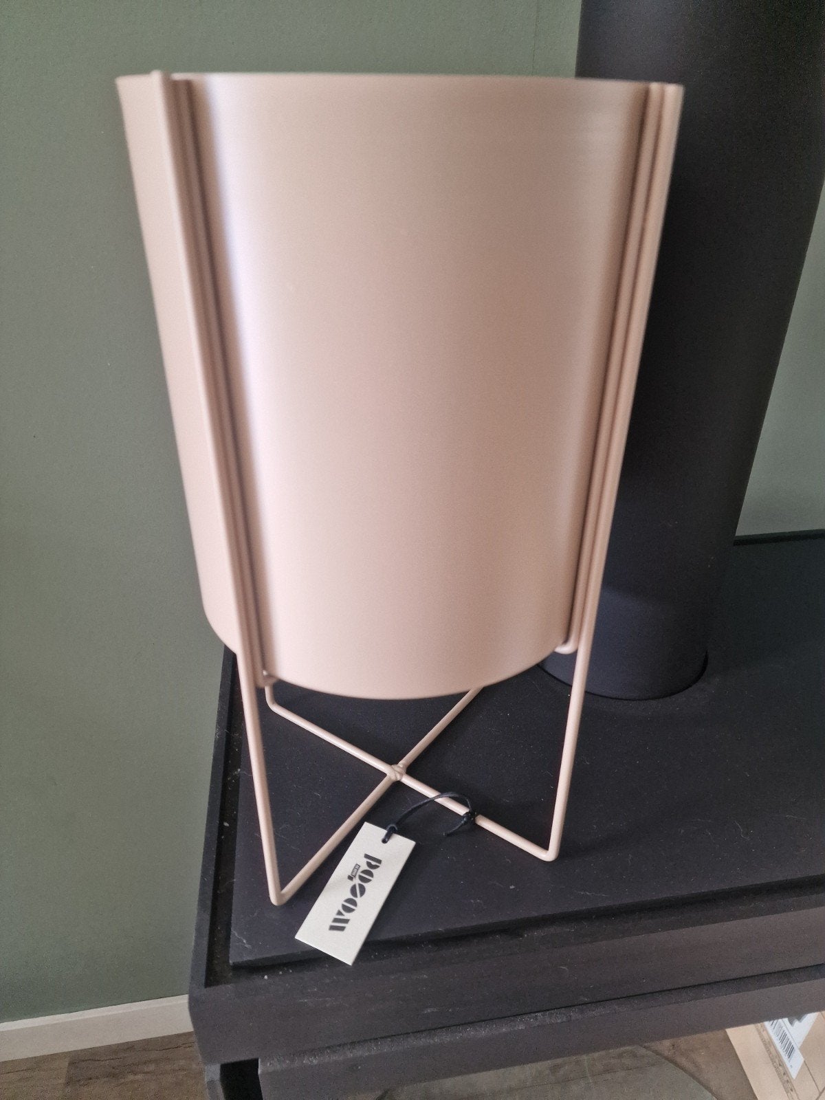 ARDA Bloempot met standaard 40cm - Toffee (Nieuw), Rond, Nieuw, Ophalen of Verzenden, Metaal