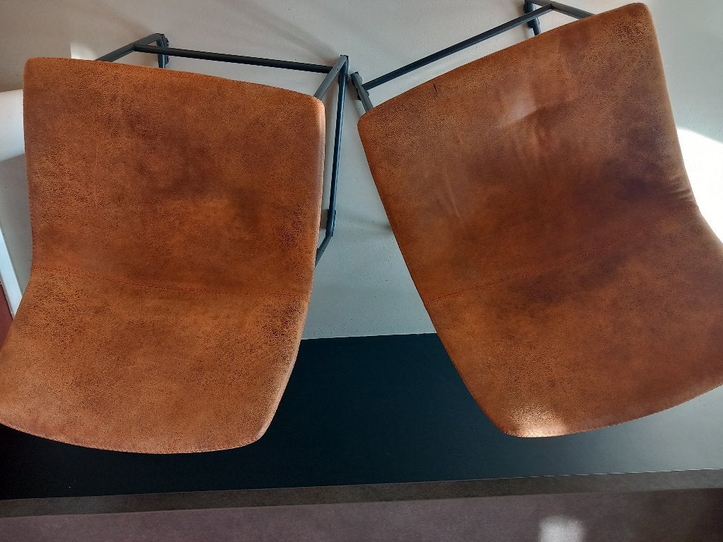 Set van 2 barkrukken - cognac kleurig, Huis en Inrichting, Ophalen, Gebruikt, 60 tot 90 cm, Leer