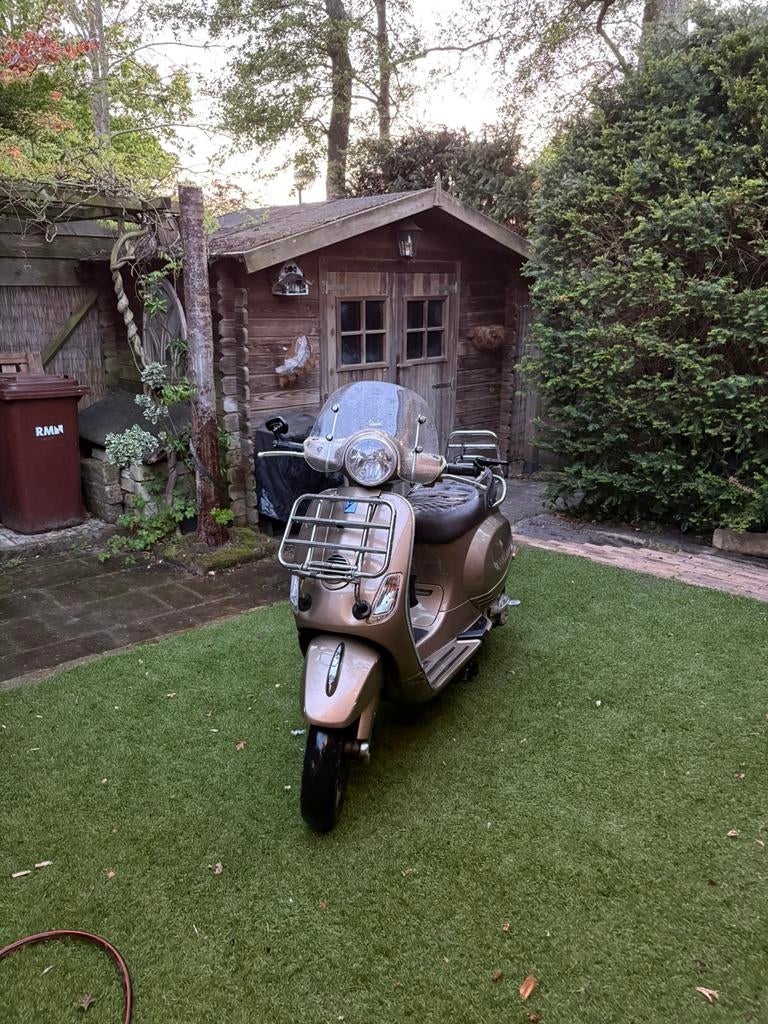 Vespa Lx 50, Fietsen en Brommers, Snorfietsen en Snorscooters, Gebruikt, Vespa, Benzine, Ophalen