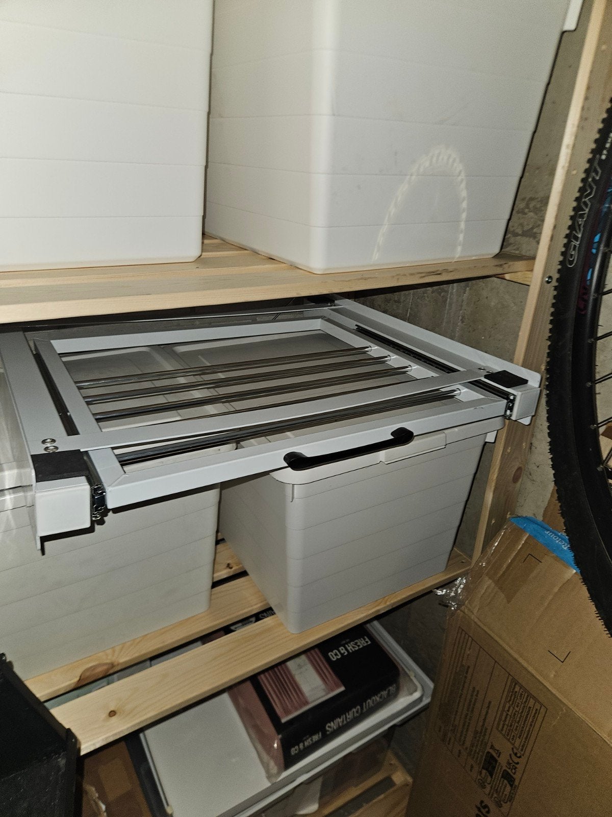 Uitschuifbaar rek voor wasmachine/droger, Ophalen, Gebruikt