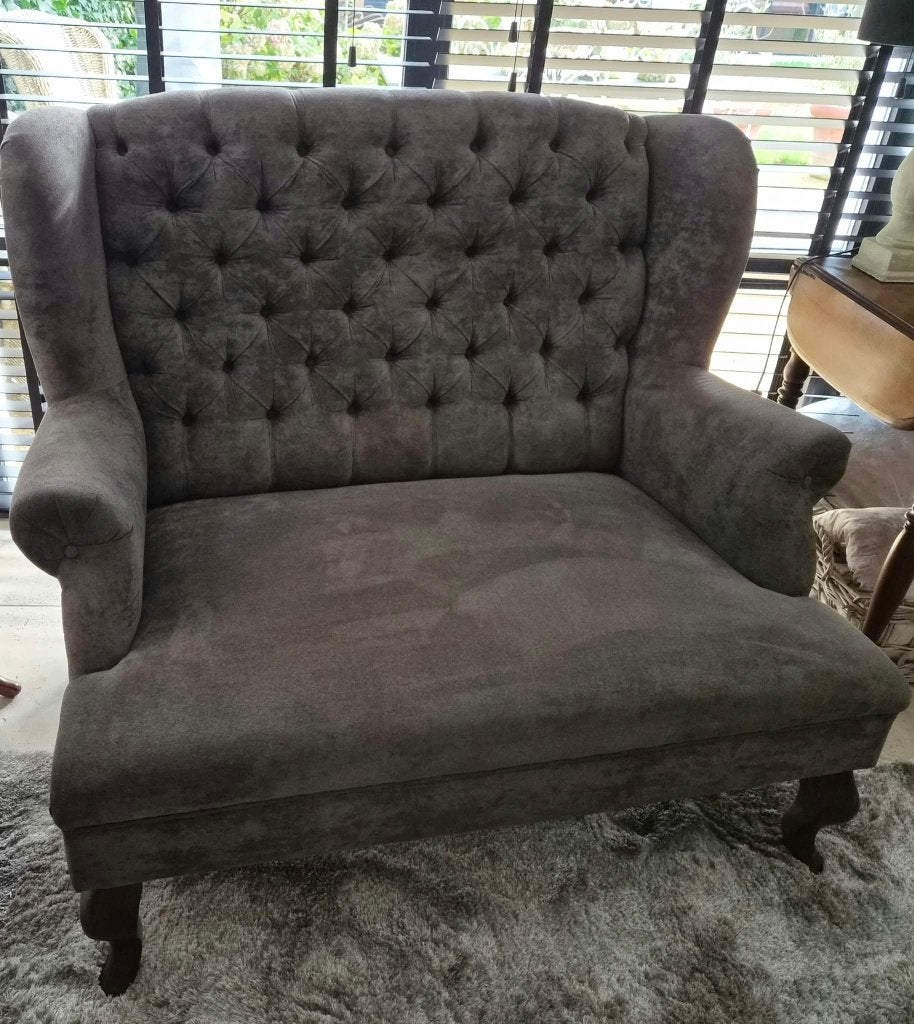 2 gecapitonneerde loveseats, Ophalen, Gebruikt, 100 tot 125 cm, Minder dan 150 cm