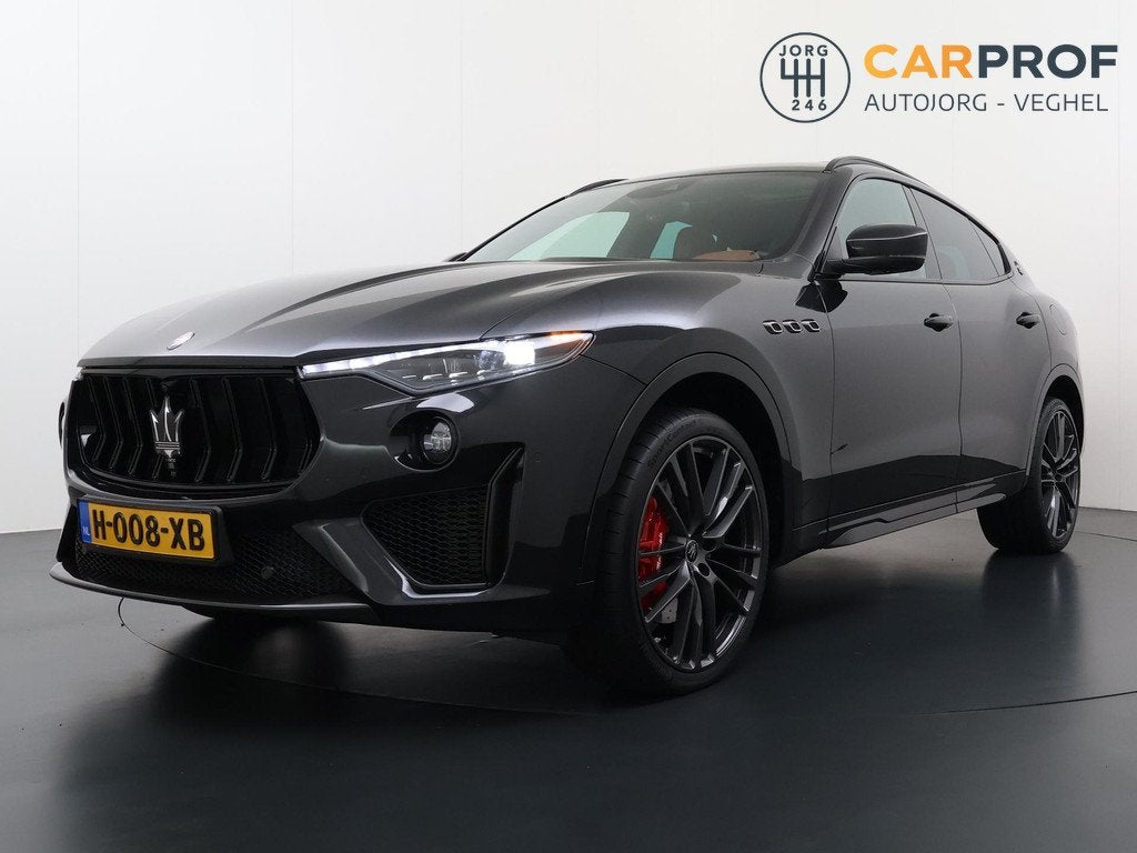 Maserati Levante 3.8 V8 Trofeo 589 K ! | Carbon | Panoramada, Auto's, Maserati, Gebruikt, Vierwielaandrijving, 147 €/maand, SUV of Terreinwagen