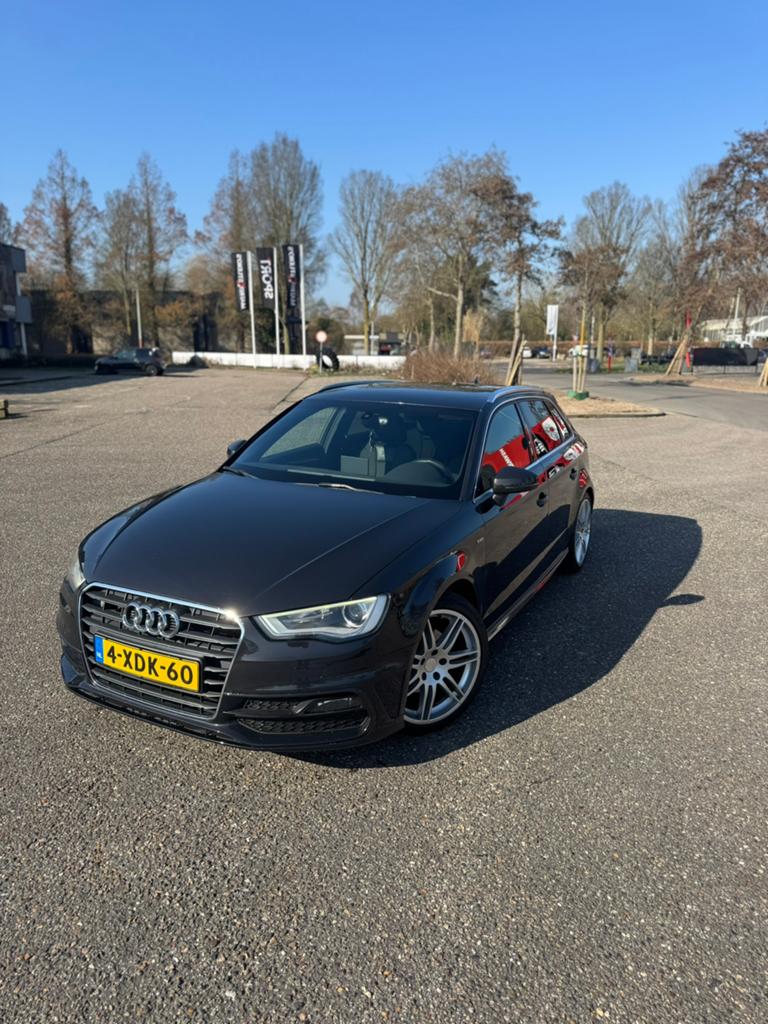 Audi A3 1.4 Tfsi COD Sportback S-tronic 2014 Bruin, Auto's, Bluetooth, 4 cilinders, Bruin, 1210 kg