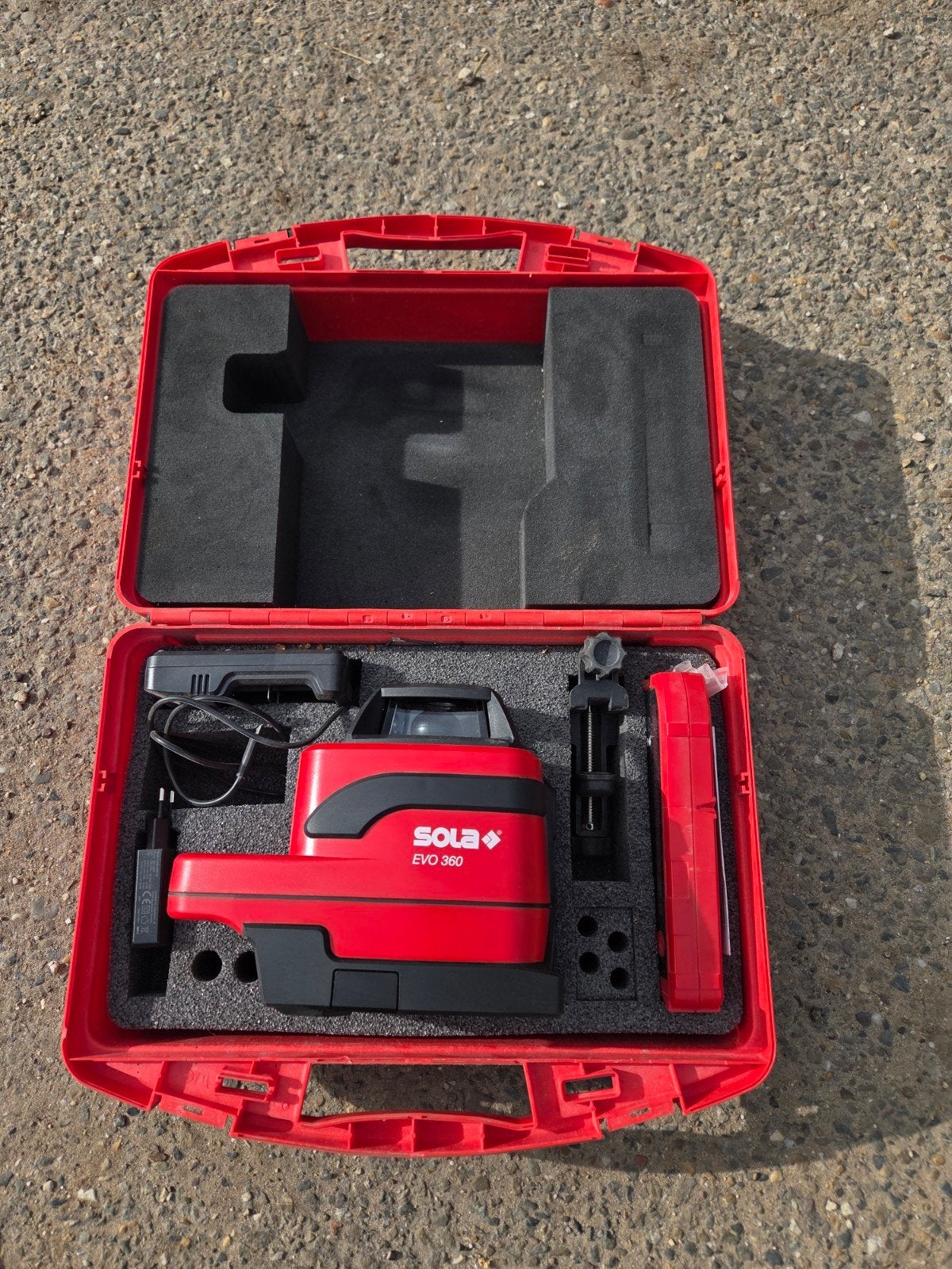 Sola EVO 360 kruislijnlaser met ontvanger REC RRD1, Doe-het-zelf en Verbouw, Ophalen, Zo goed als nieuw, Licht