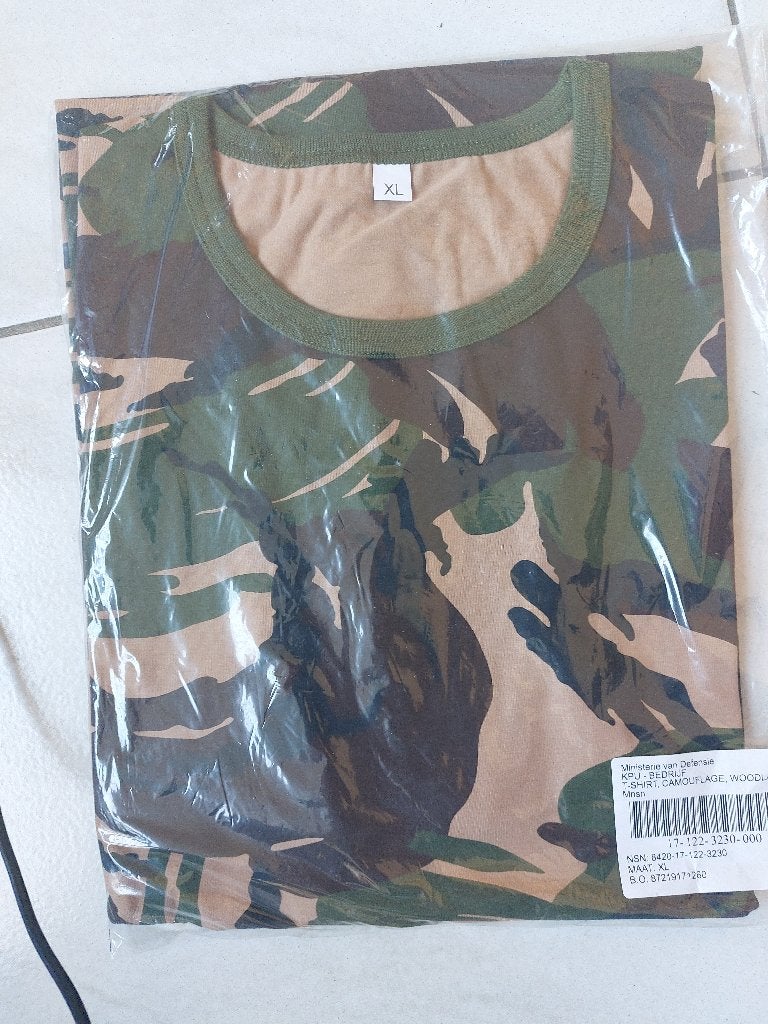 Woodland camouflage T-shirt, maat XL, Ophalen of Verzenden, Luchtmacht, Nederland, Kleding of Schoenen