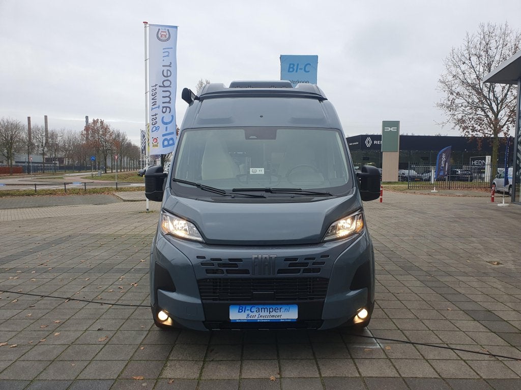 Carado CVE 540 Pro Hefdak | Automaat | NAV | CAM DIGIDISPLAY, Automaat, Chemisch toilet, Buscamper of Camperbus, Ringverwarming