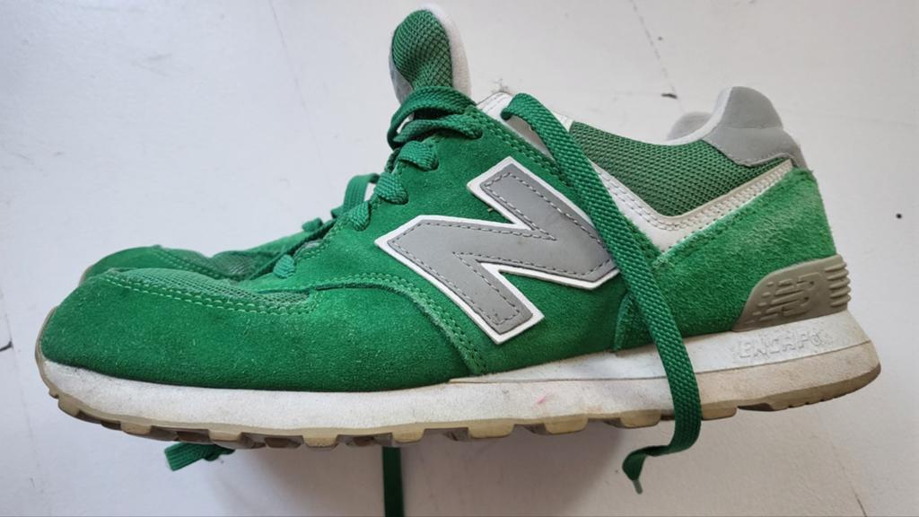 New Balance 574 Sneakers - Groen, Kleding | Dames, Schoenen, New Balance, Ophalen of Verzenden, Sneakers of Gympen, Gedragen