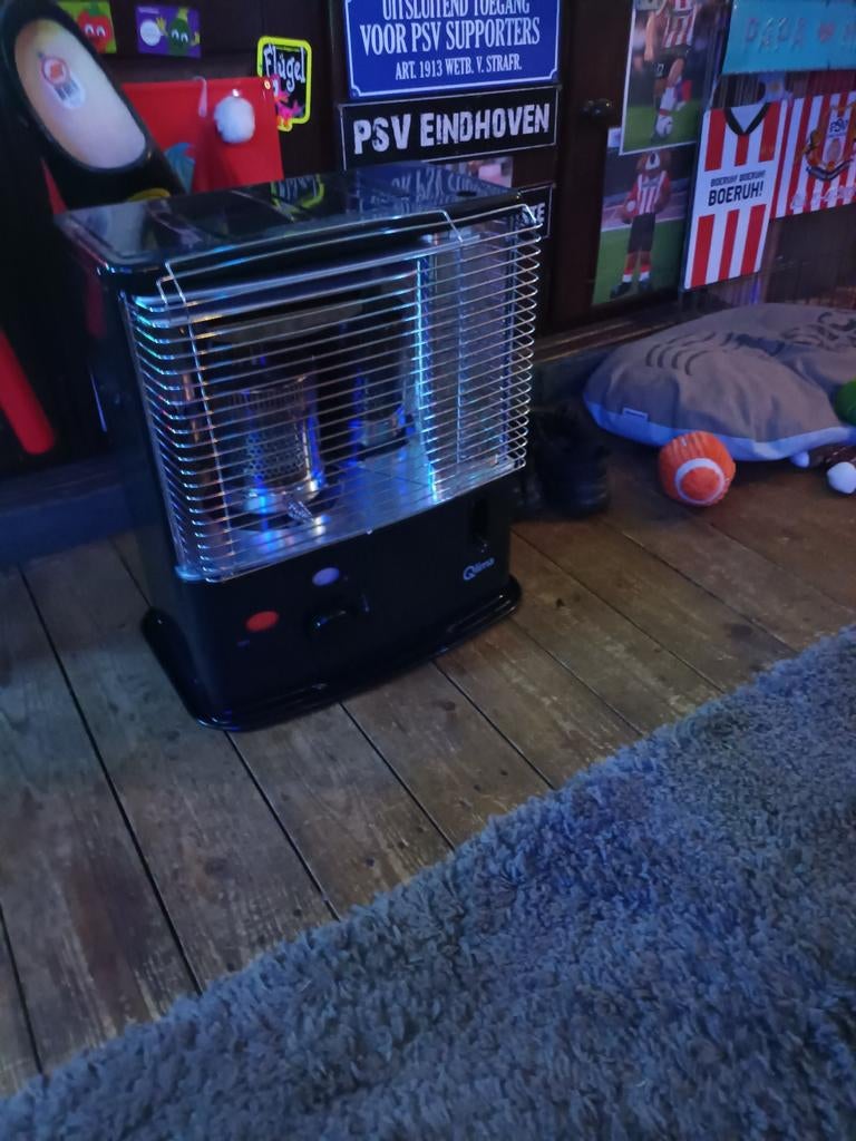 Zibro kachel tekoop, Huis en Inrichting, Kachels, Ophalen, Zo goed als nieuw, Overige brandstoffen, Petroleumkachel
