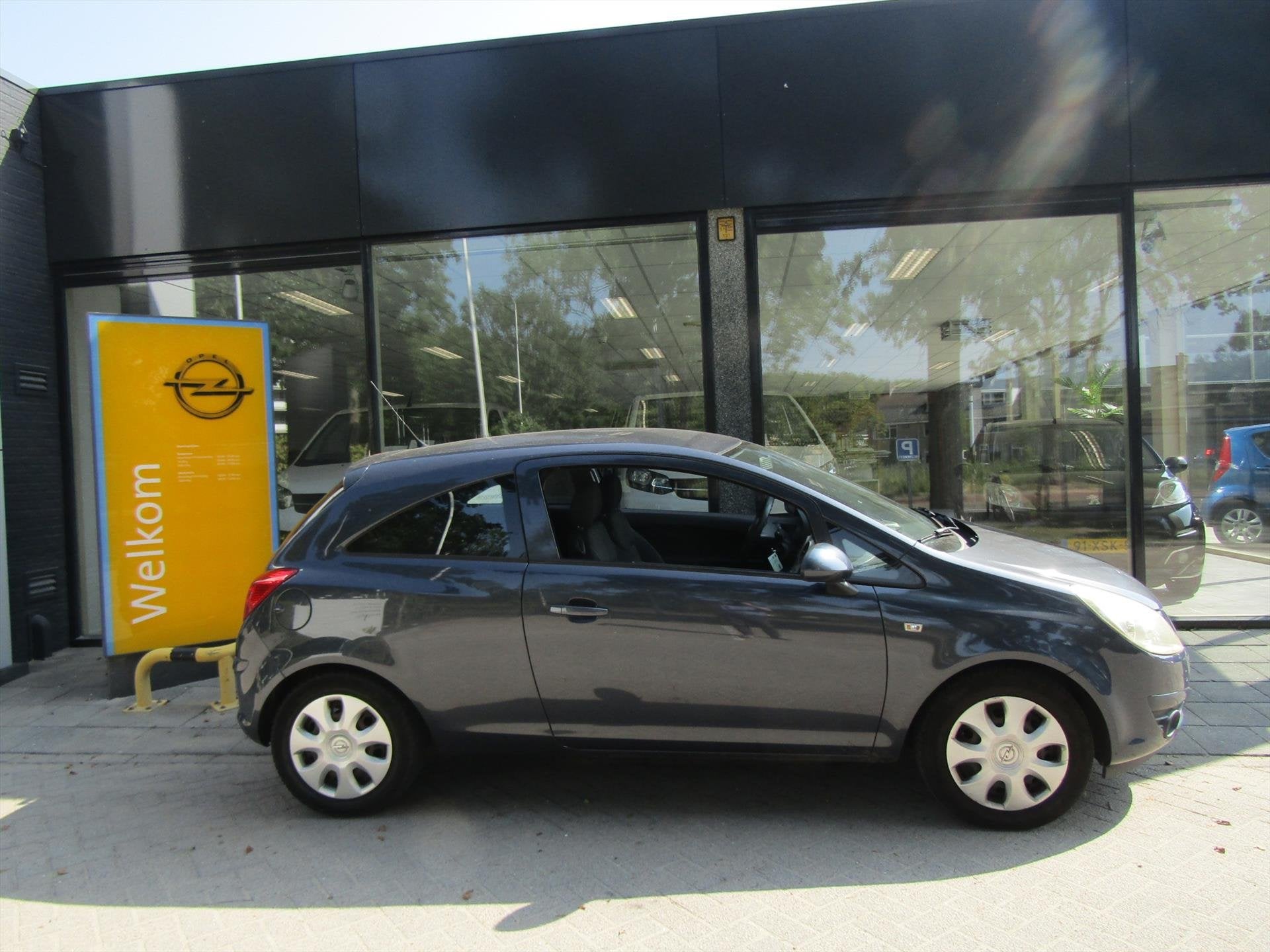 OPEL Corsa 1.2 16V AUTOMAAT 3D Enjoy, Automaat, 1229 cc, Origineel Nederlands, Bedrijf