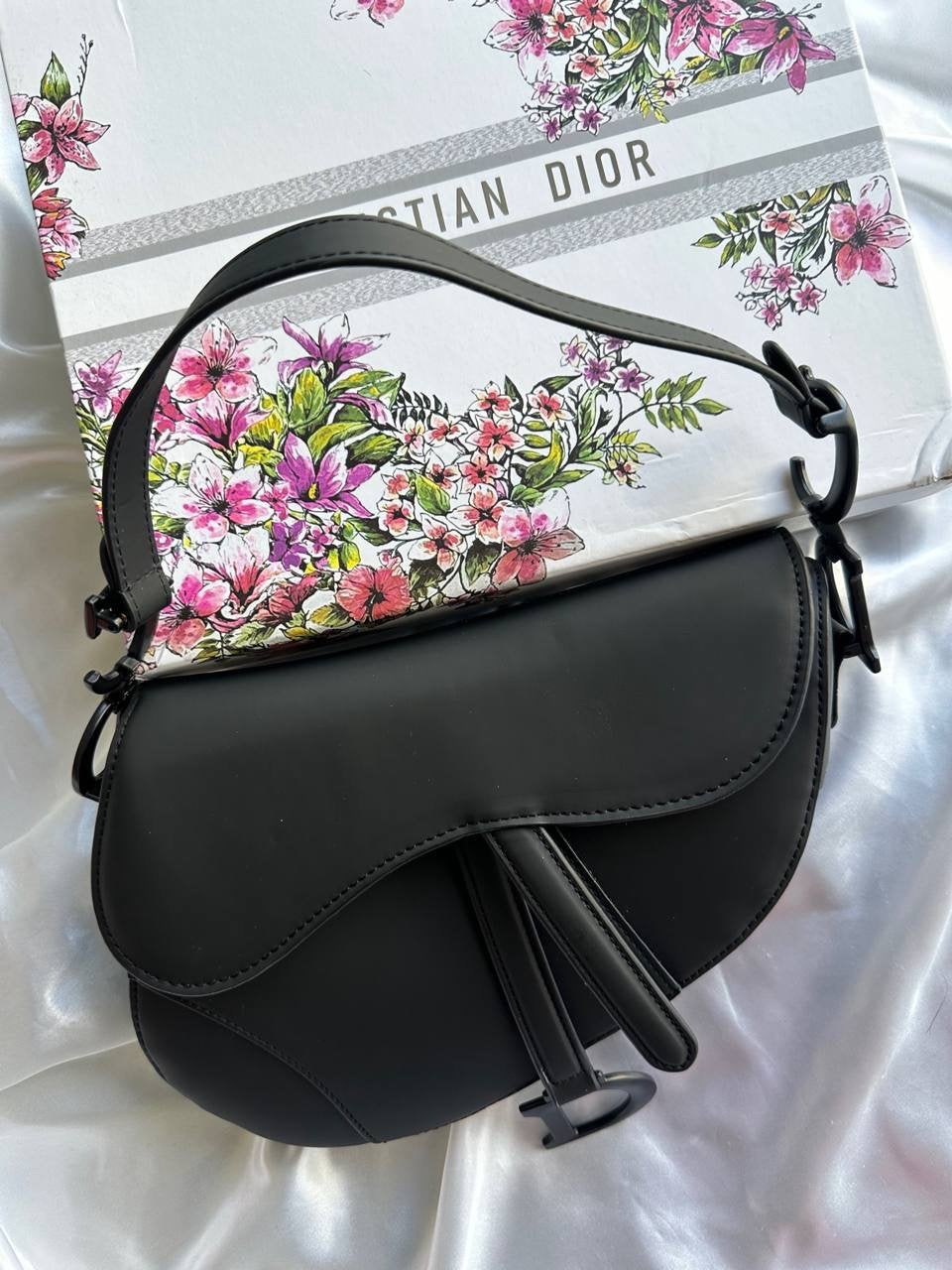 Saddle bag black, Sieraden, Tassen en Uiterlijk, Ophalen of Verzenden, Zo goed als nieuw, Zwart