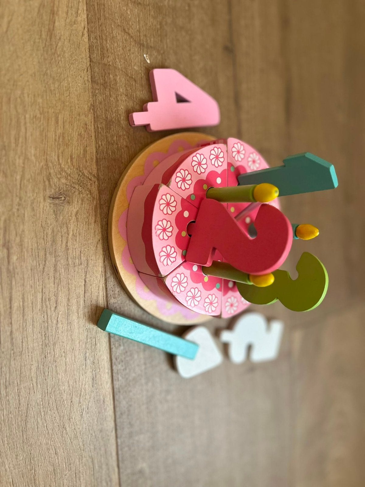 Houten taart setje met kaarsjes en cijfers, Ophalen of Verzenden