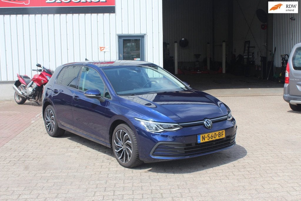 Volkswagen Golf 1.5 TSI Style Stoel en stuur verwarming, Auto's, Volkswagen, Voorwielaandrijving, Euro 6, 4 cilinders, Bedrijf