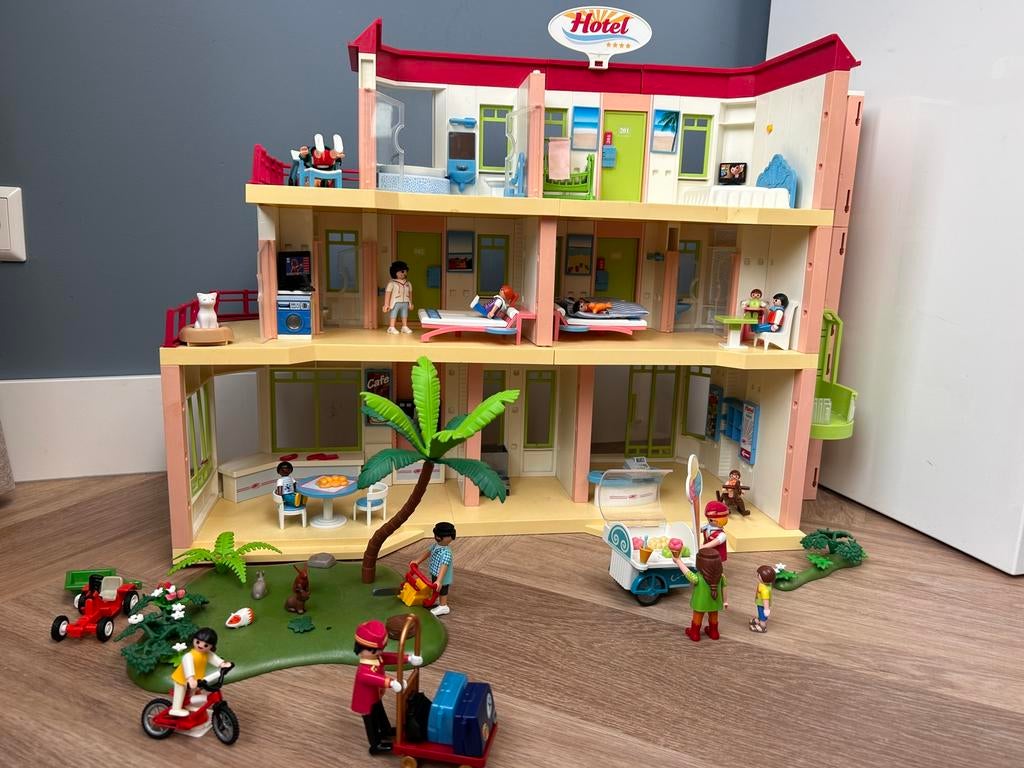 Playmobil hotel incl veel losse spullen, Ophalen, Gebruikt