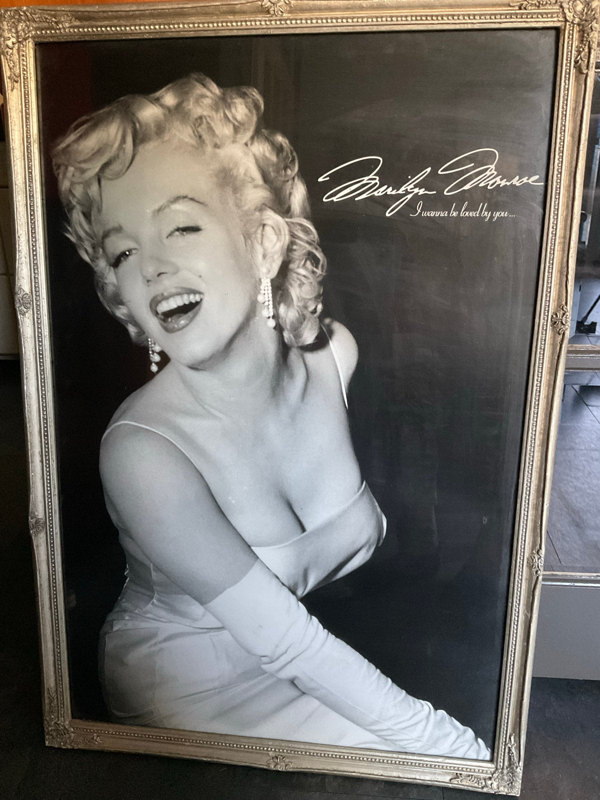 Grote ingelijste Marilyn Monroe afbeelding in lijst met glas, Huis en Inrichting, Woonaccessoires | Schilderijen, Tekeningen en Foto's