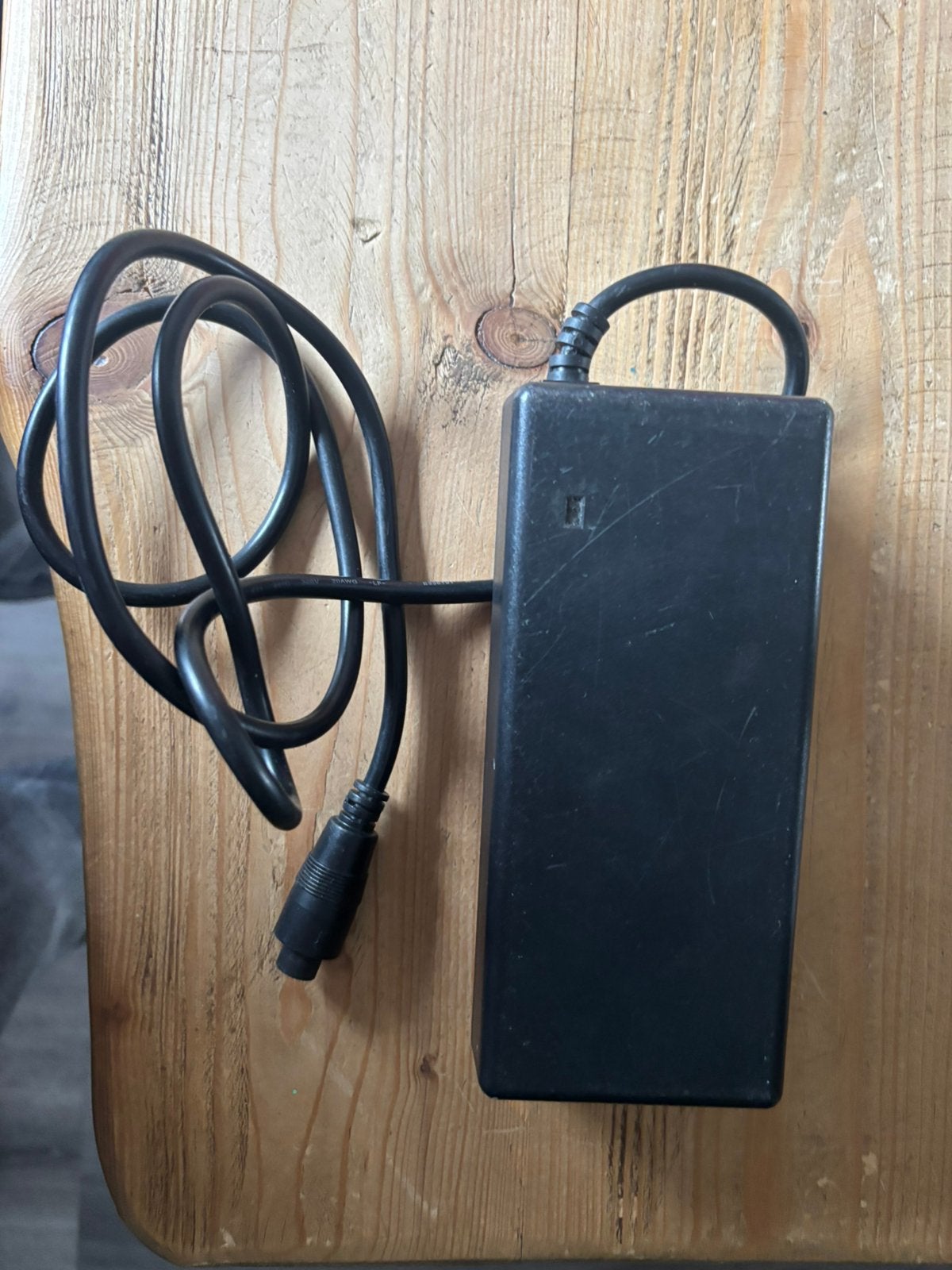 E-bike oplader 42V 2A – 5-pins Rond (Sparta / Batavus), Ophalen of Verzenden, Zo goed als nieuw