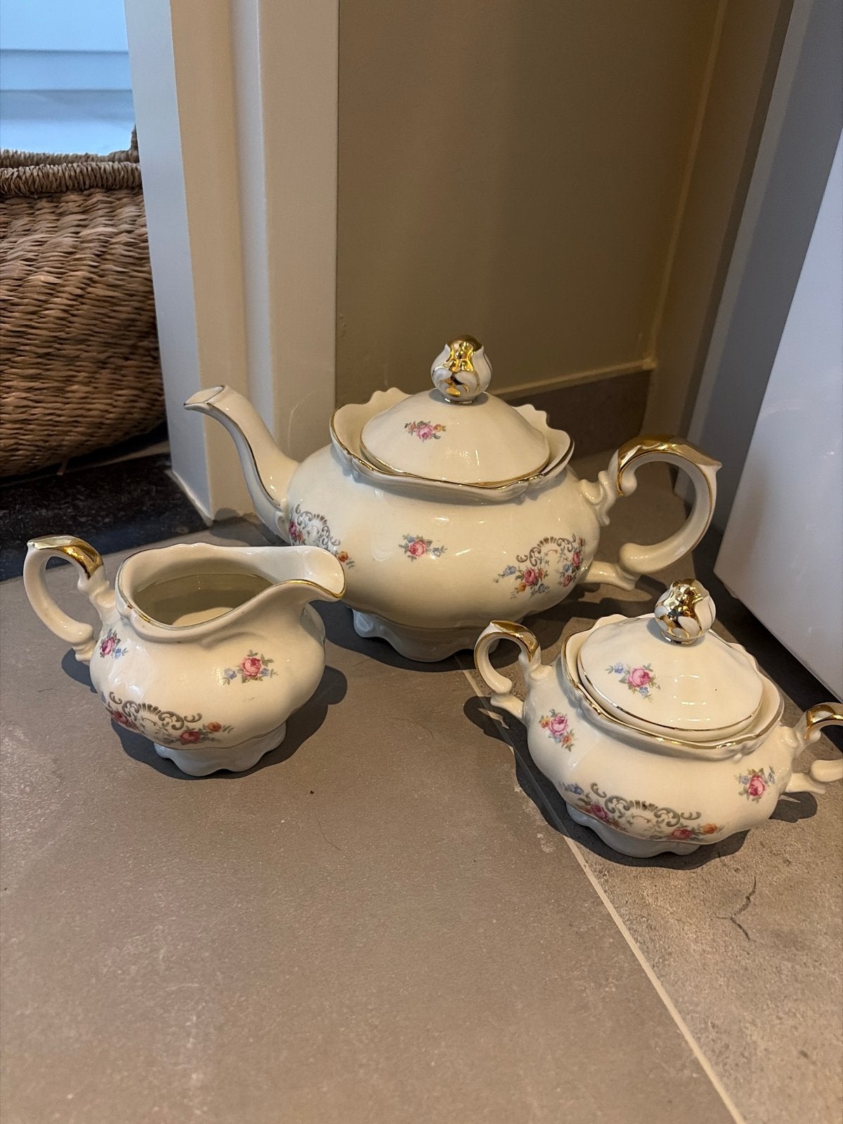 Vintage theeservies Bavaria porselein bloemmotief, Antiek en Kunst, Ophalen