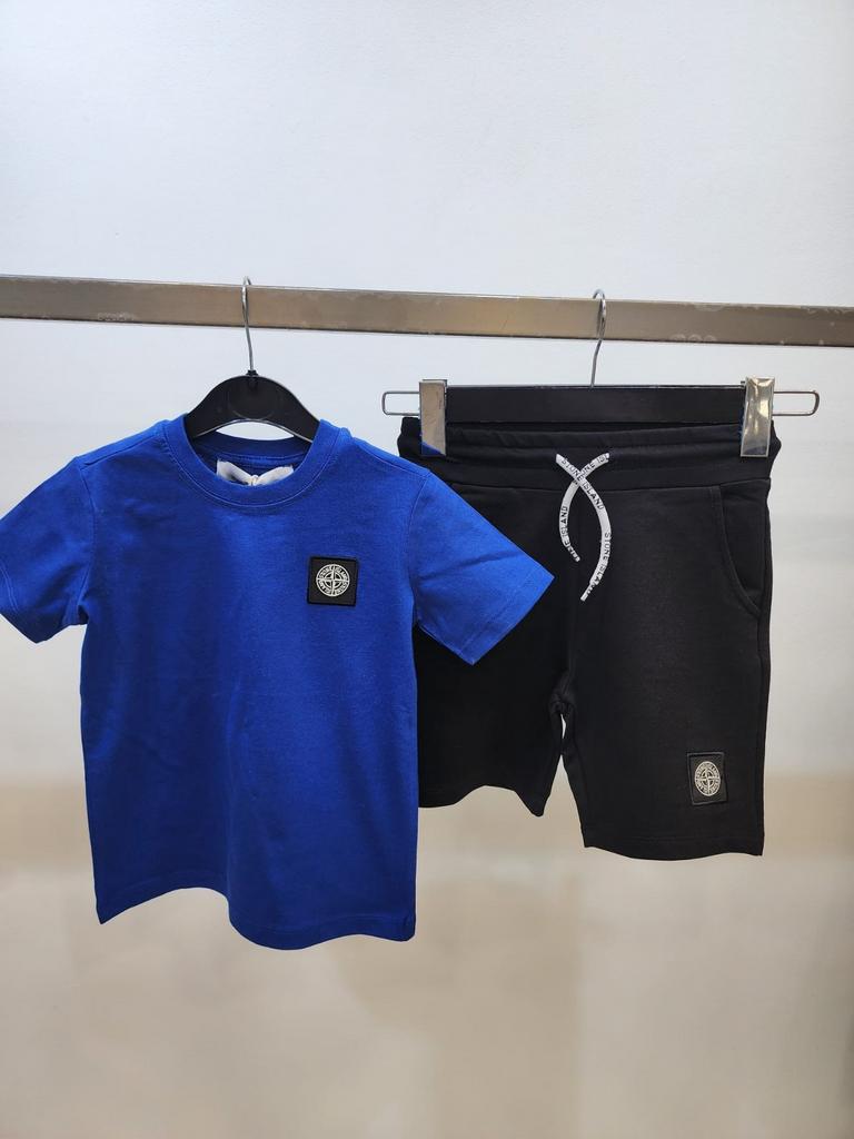 Kinderen merken shirts met korte broekjes Kinder pakken, Ophalen of Verzenden, Zo goed als nieuw, Overige maten