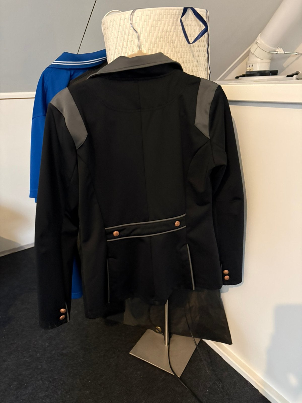Wedstrijdjasje QHP maat 40, Dieren en Toebehoren, Dressuur, Ophalen of Verzenden, Zo goed als nieuw, QHP